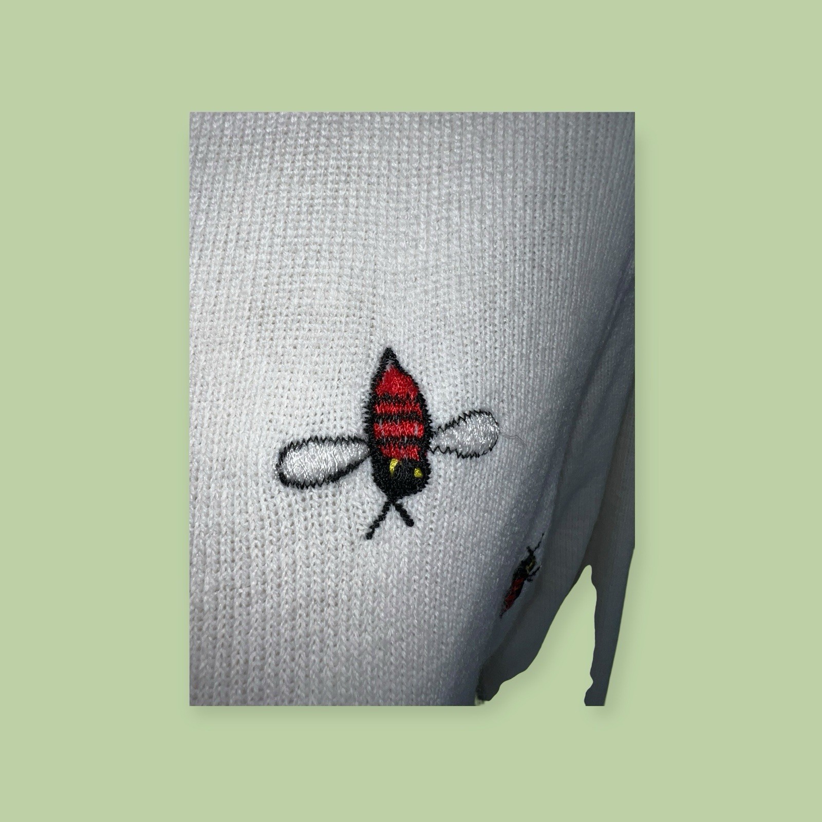 VTG ACRYLIC KNIT “BEE HAPPY” SWEATER BUGS POP ART MOD NOVELTY WHIMSICAL KITSCH