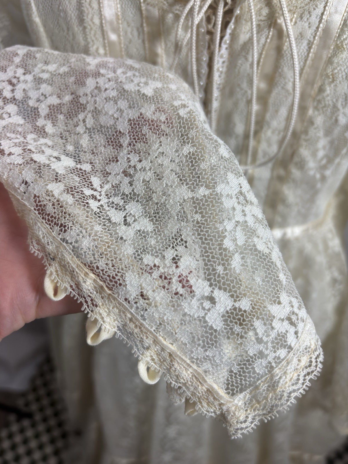 Vintage 70s Gunne Sax Romantic Renaissance Dress Bridal Maxi Cream Lace 5 Bride