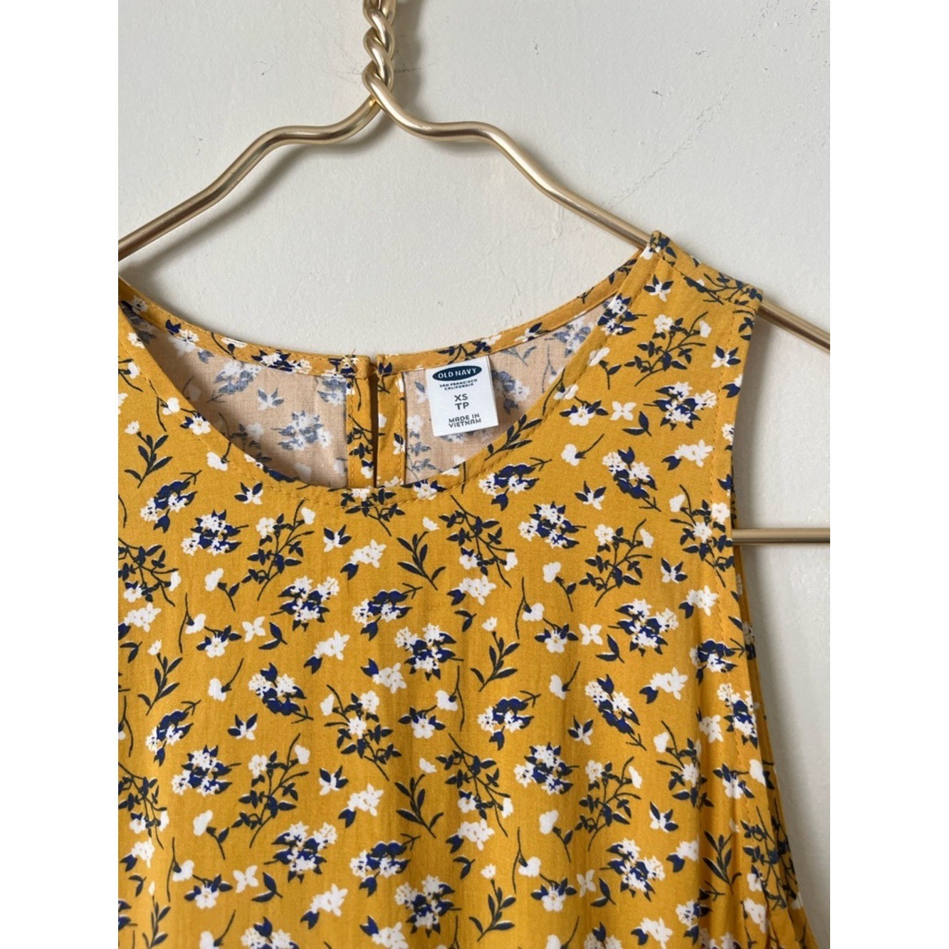 Old Navy Mustard Yellow Floral cottage picnic Sleeveless sundress XS