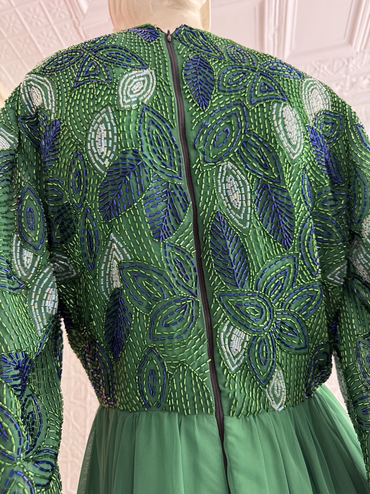 1980s Green Beaded Chiffon Cocktail Dress-Floral-Foliage-Glam-Hollywood-S/M