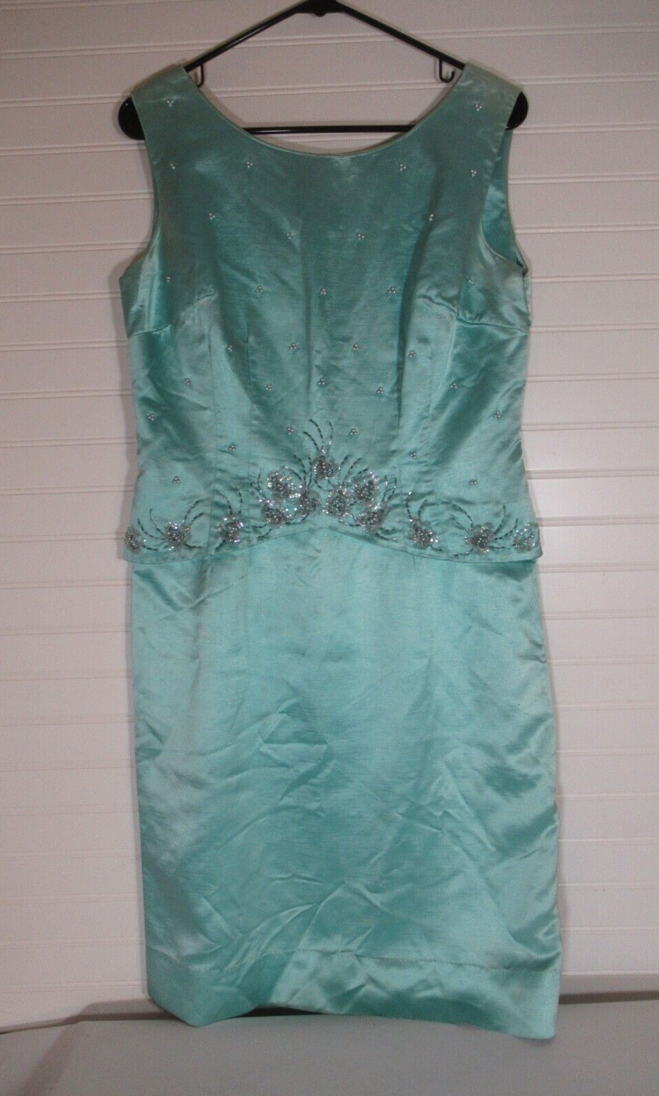 Vintage 1950’s minty blue beaded bodice short cocktail dress 38 Bust 32 Waist