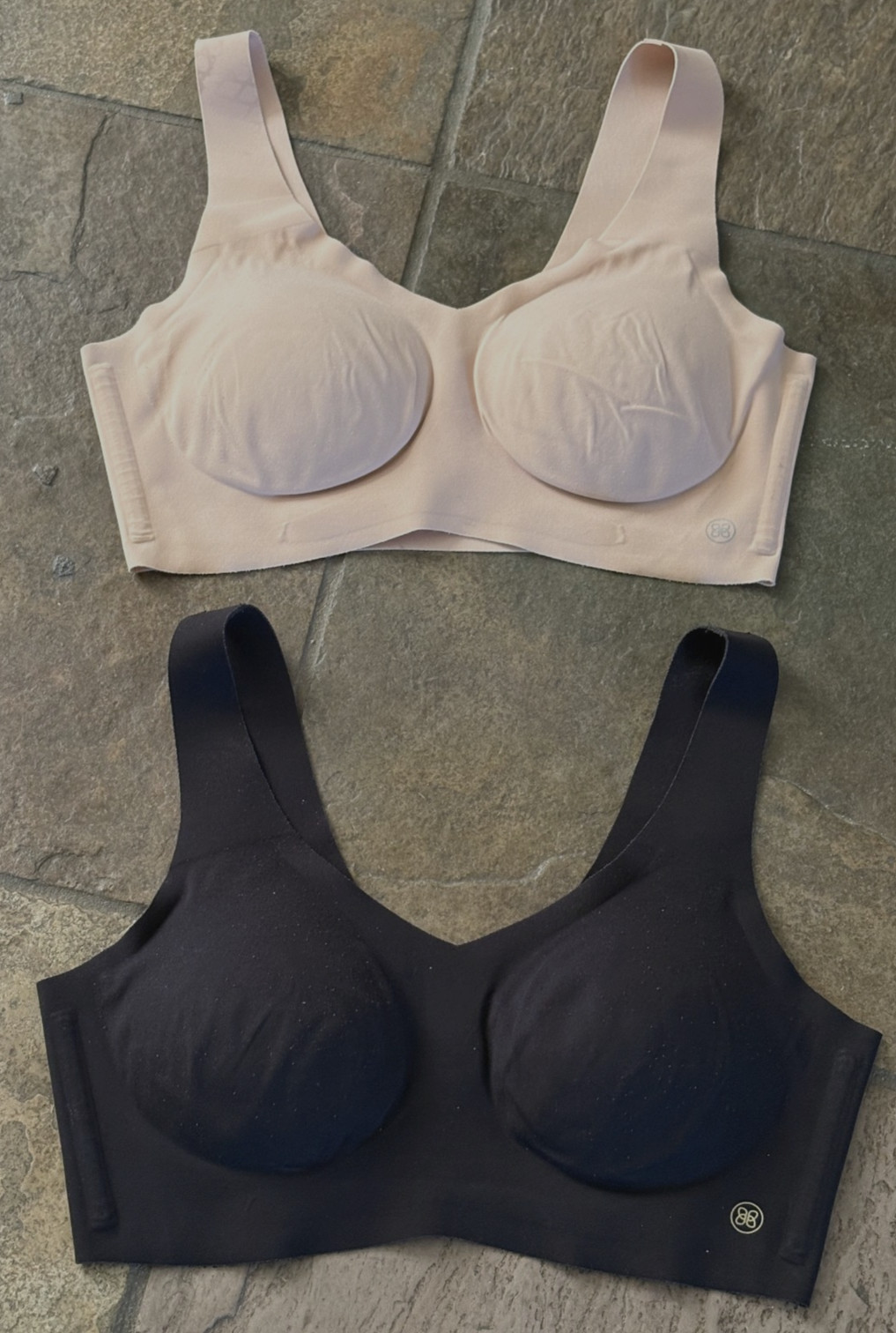 HONEYLOVE Small Set of 2 Pullover V Neck Wire Free Bra Pads Included #LWBR0101