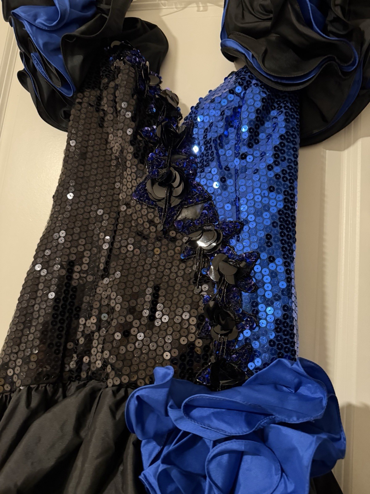 Vintage Alyce Designs Sequin Taffeta Blue Black Ruffle Sleeve Dress 80s 90s Y2k