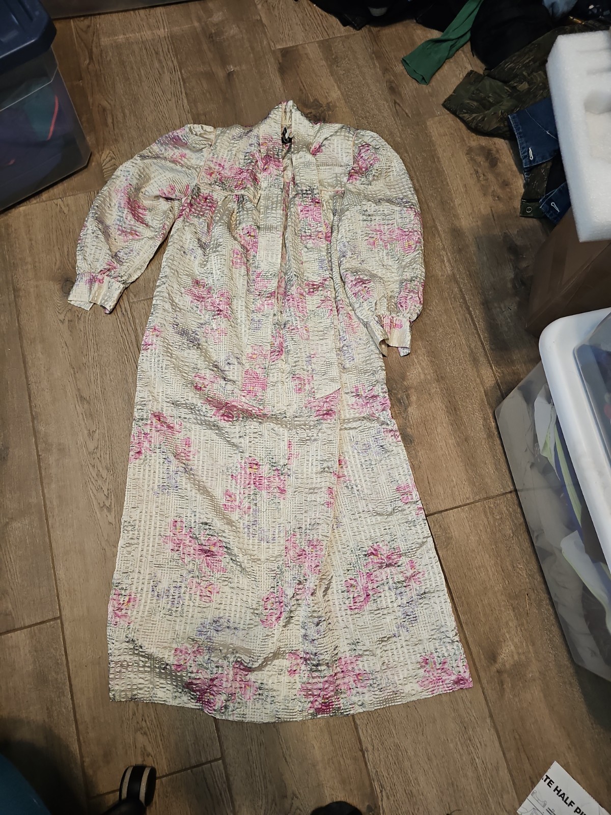Vintage 70s Christian Dior Loungewear Nightgown Floral Bow Zip Petite