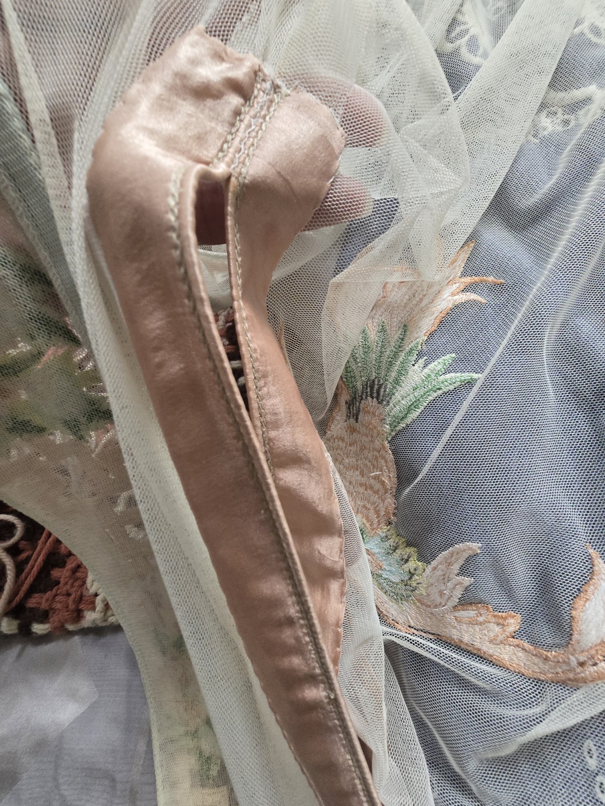 Vintage 20s/30s Sheer Art Deco Asian Style Embroidered Bridal Kinomo Faux Pearls