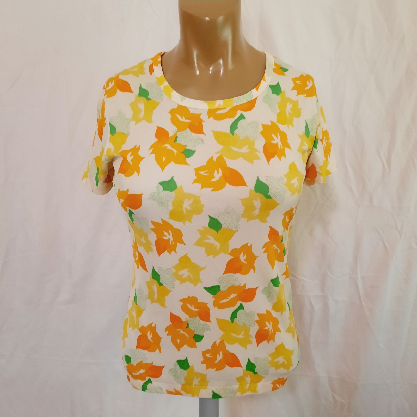 Vintage 70’s GIS Nylon Crew Neck T-Shirt Flower Power Mod Print Groovy Small