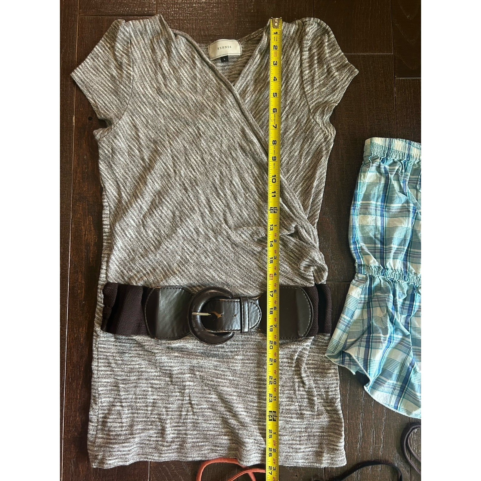Y2K Women’s Bundle Size Large Tube Top Pearl Button Spaghetti Strap Tank Shirt
