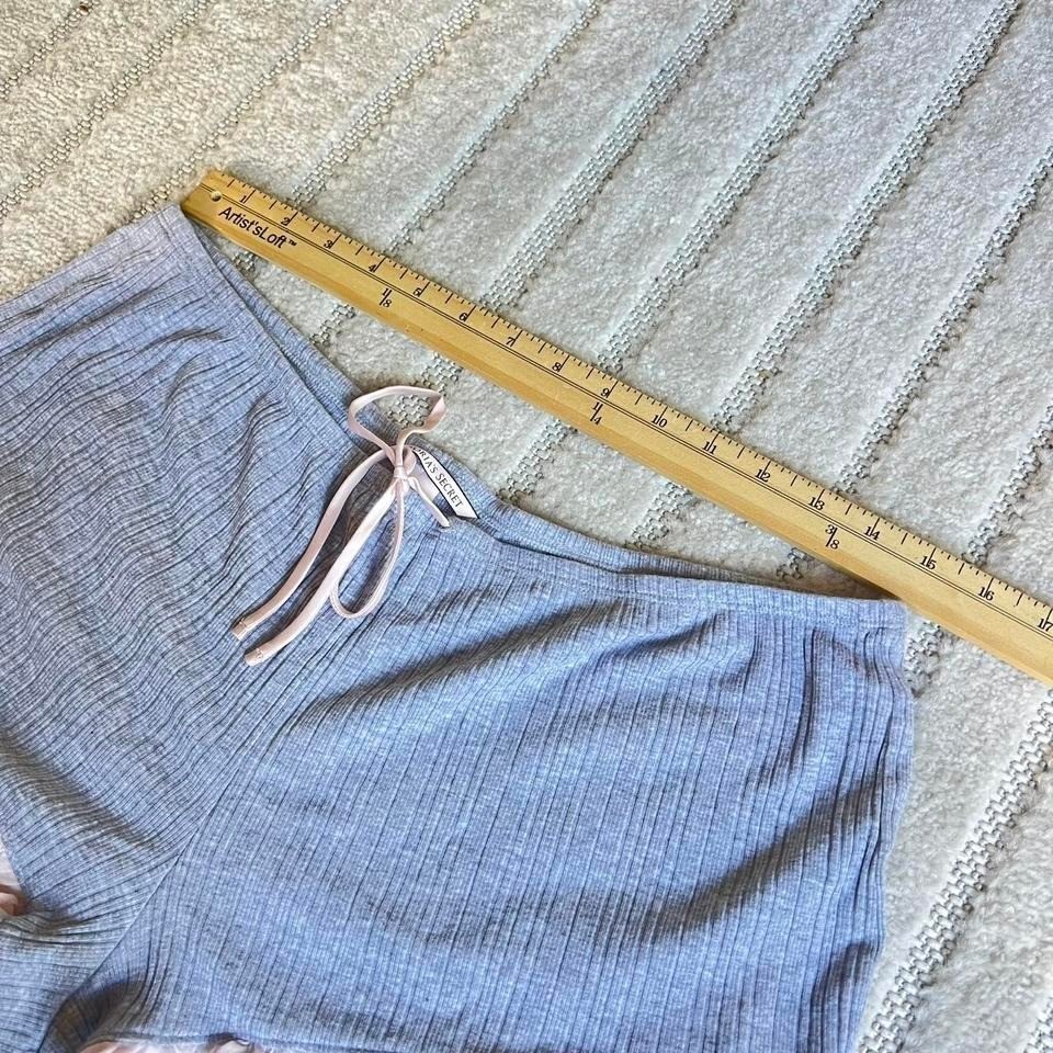 Victoria’s Secret gray ruffle shorts Size L loungewear sleepwear relaxation