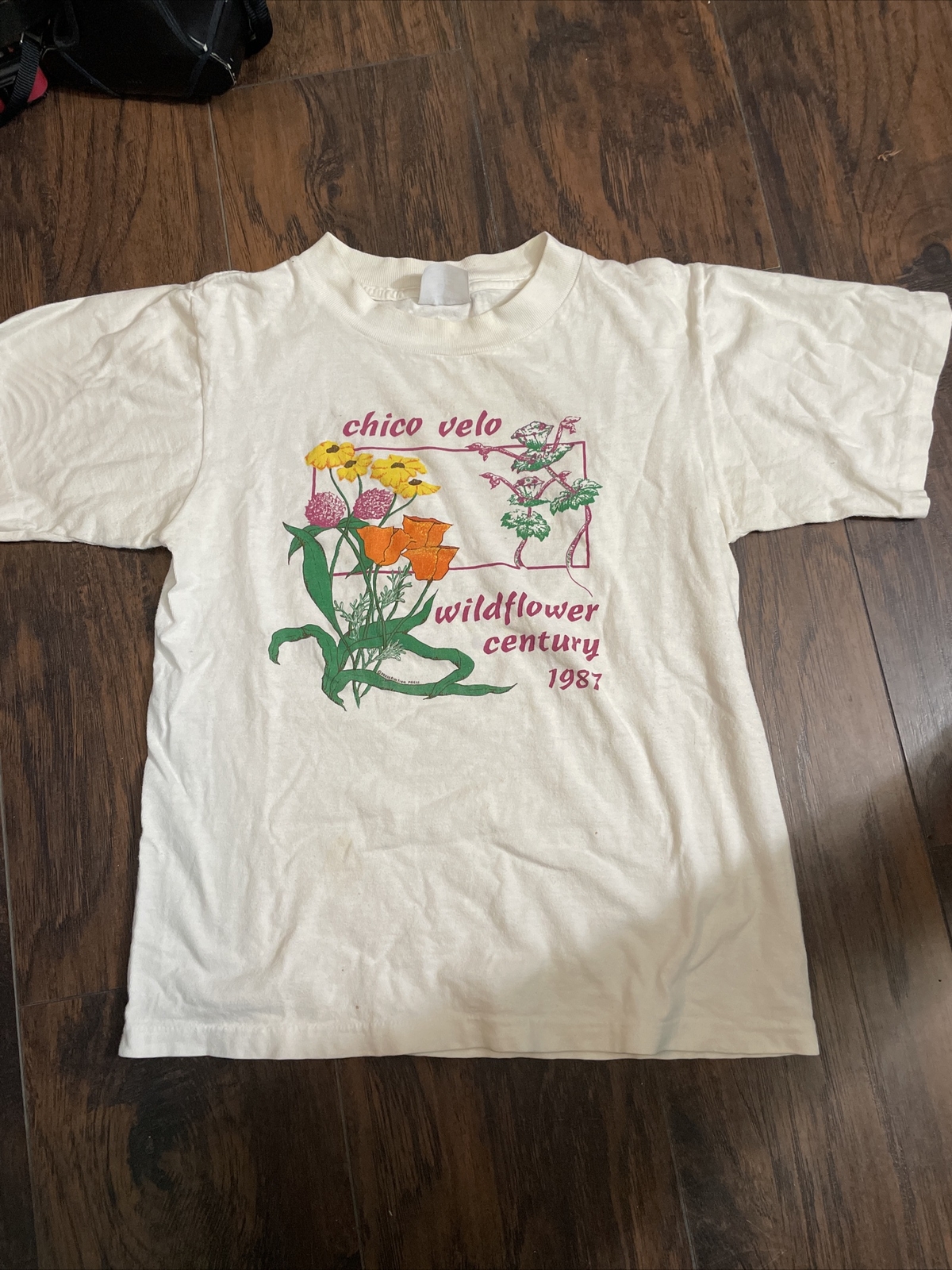 Sportique Tan California Poppies Graphic T-Shirt Vintage 1980 French Cut Size s