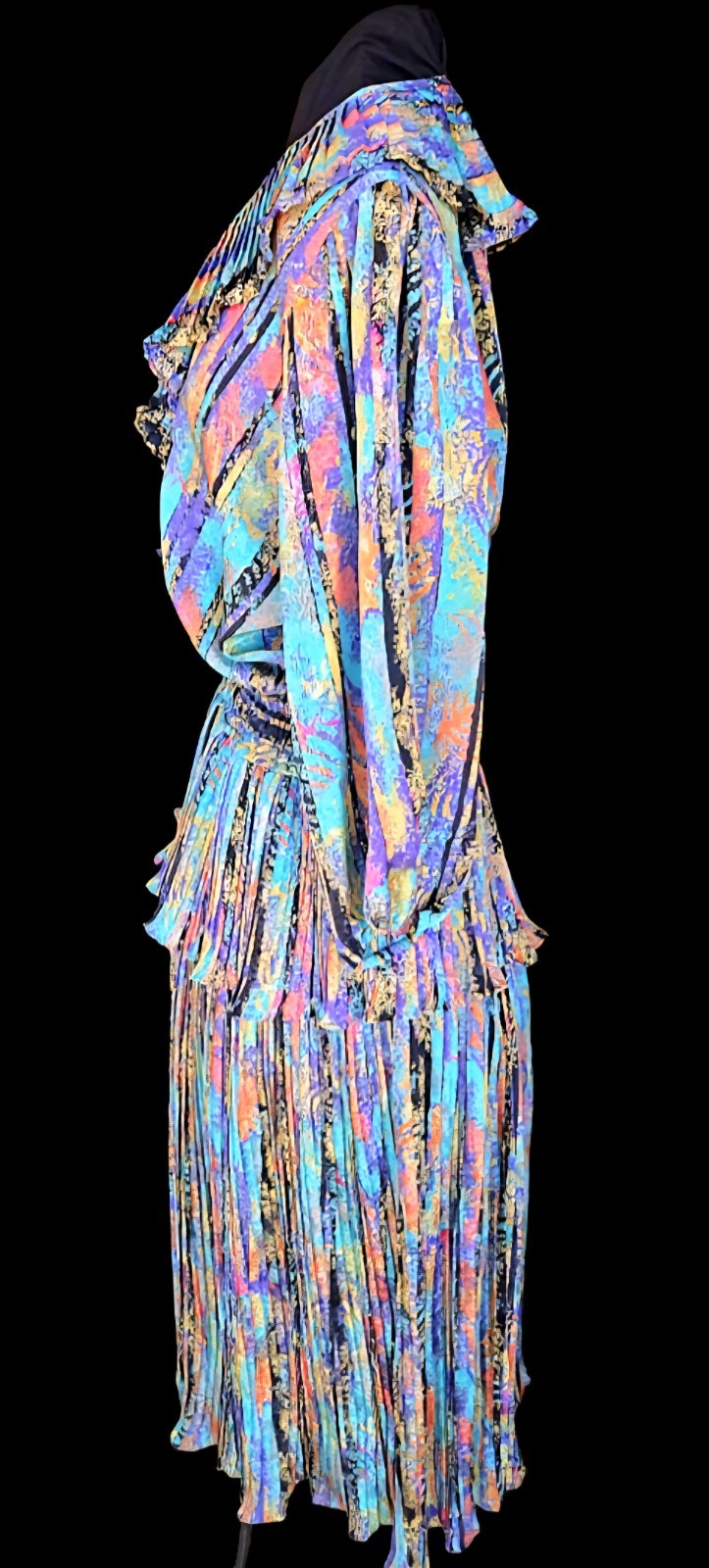 1980s SUSAN FREIS GEORGETTE Ruffled Pleated Smocked Waist Poly Bohemian Dress M