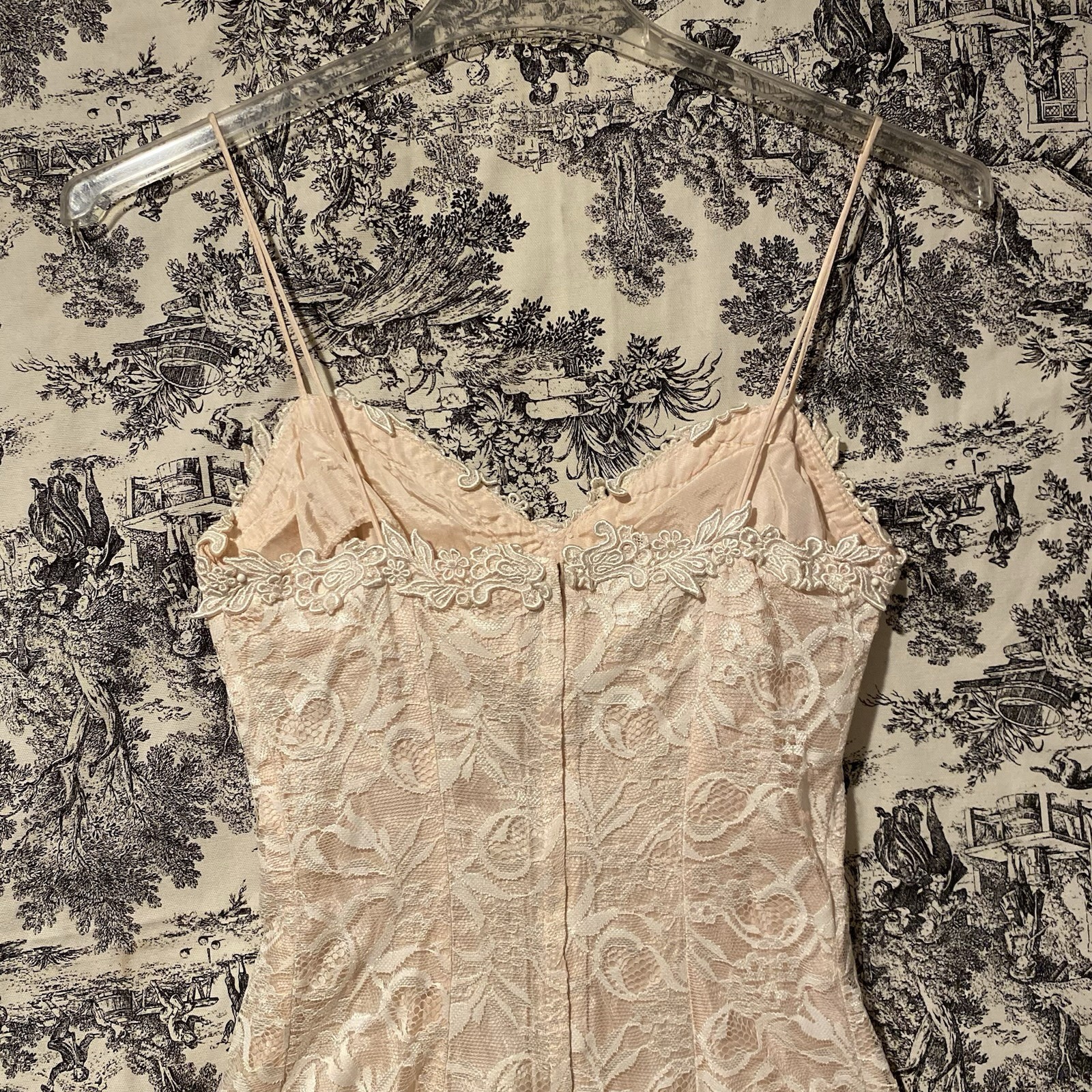 Vintage 1980s Cachet By Bari Protas Peachy Pink Lace Pencil Dress