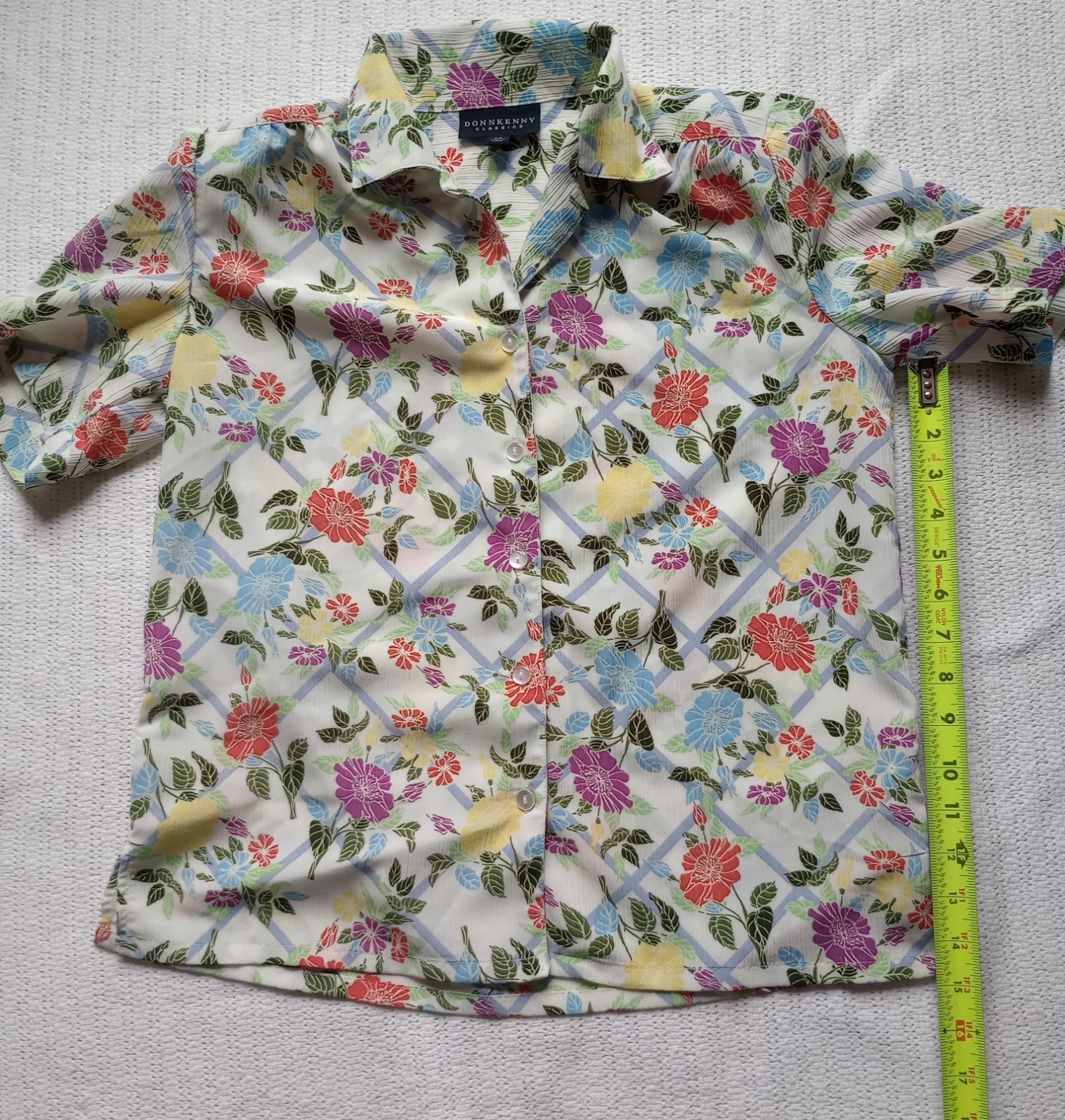 Donnkenny Classics Women’s PS Floral Button Up Blouse, Vtg.