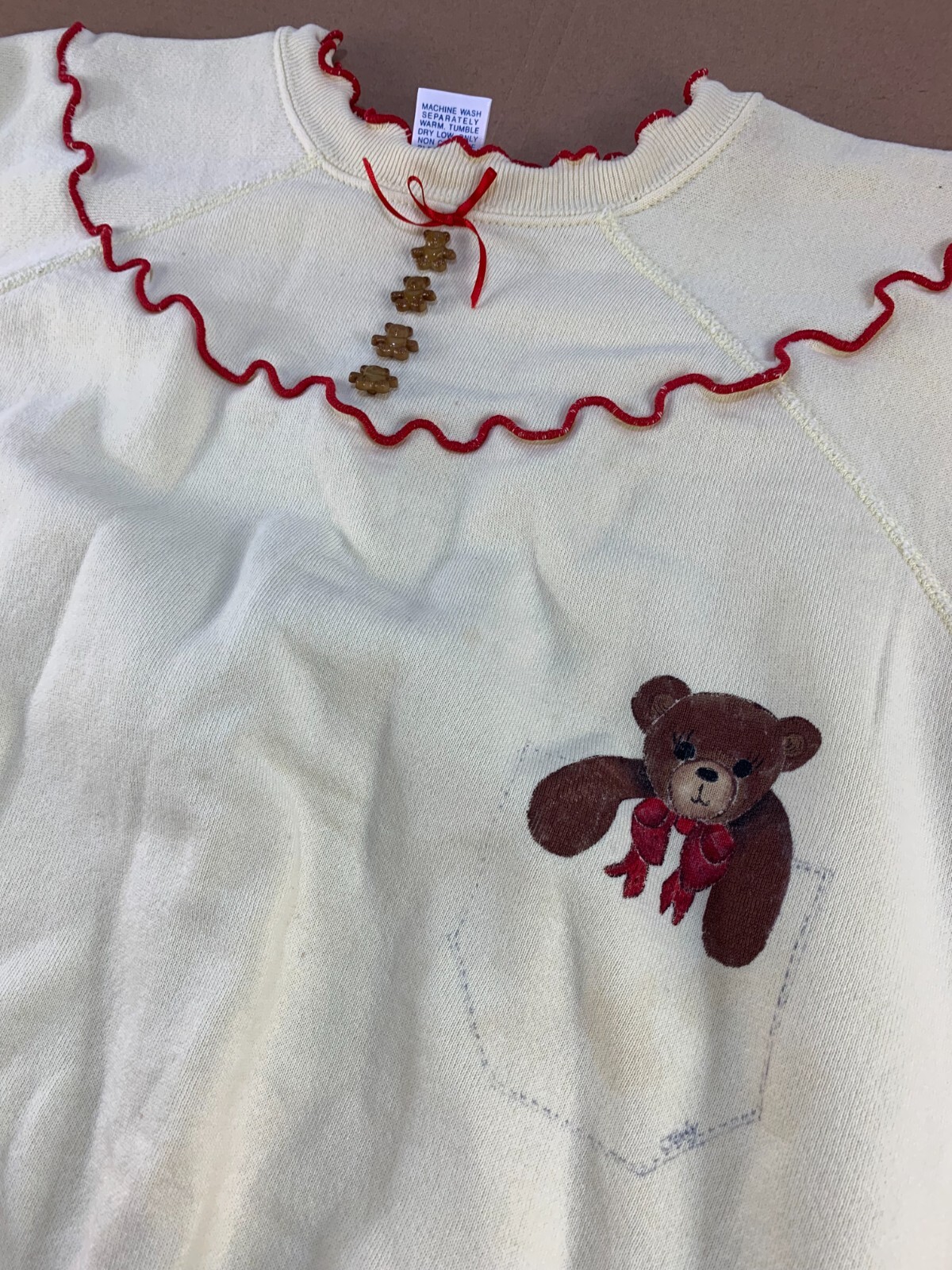 Vintage 70s 80s Teddy Bear Lace Womans Girls Sweatshirt High School Surf Hippy