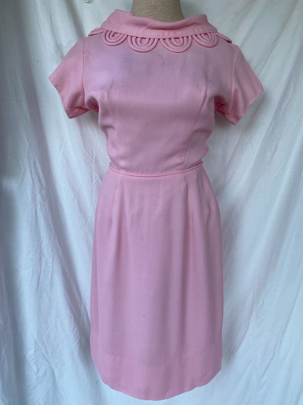 VTG 50s 60s..SABA..COTTON..LIGHT PINK..BOMBSHELL..DRESS..sz S / M