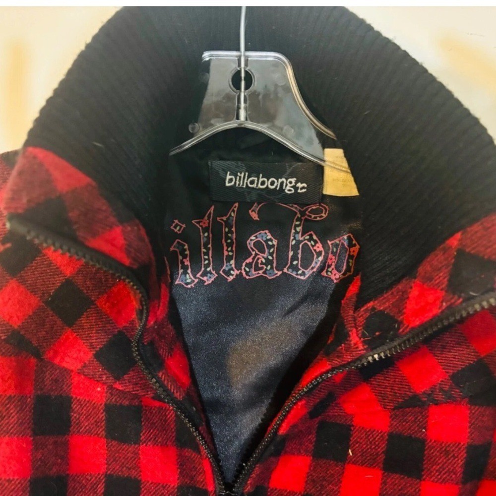 Vintage Y2K Billabong Red and Black Checkered Jacket
