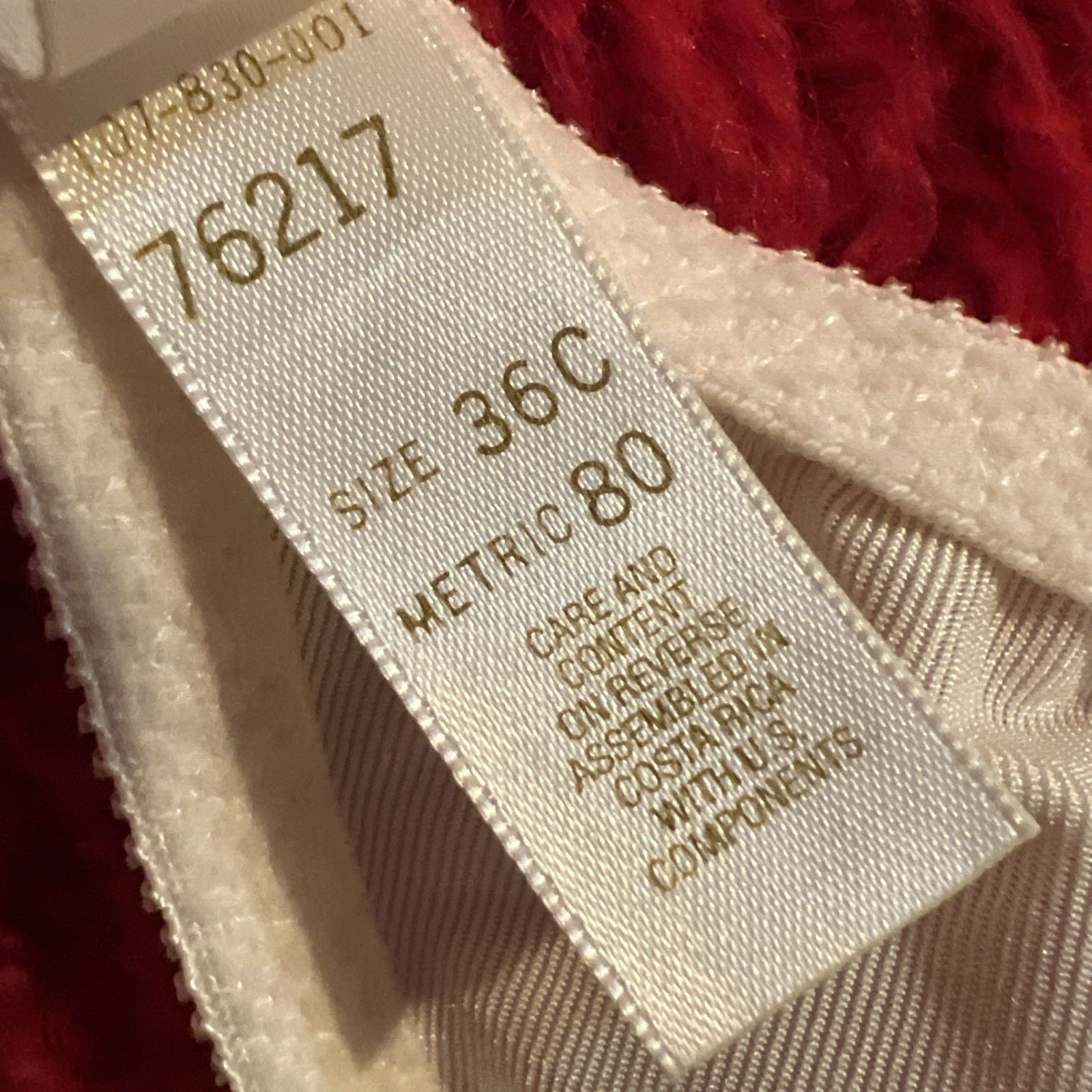 Vintage Victoria’s Secret Gold Label Ivory Glossy Satin Lace Underwire Bra 36C