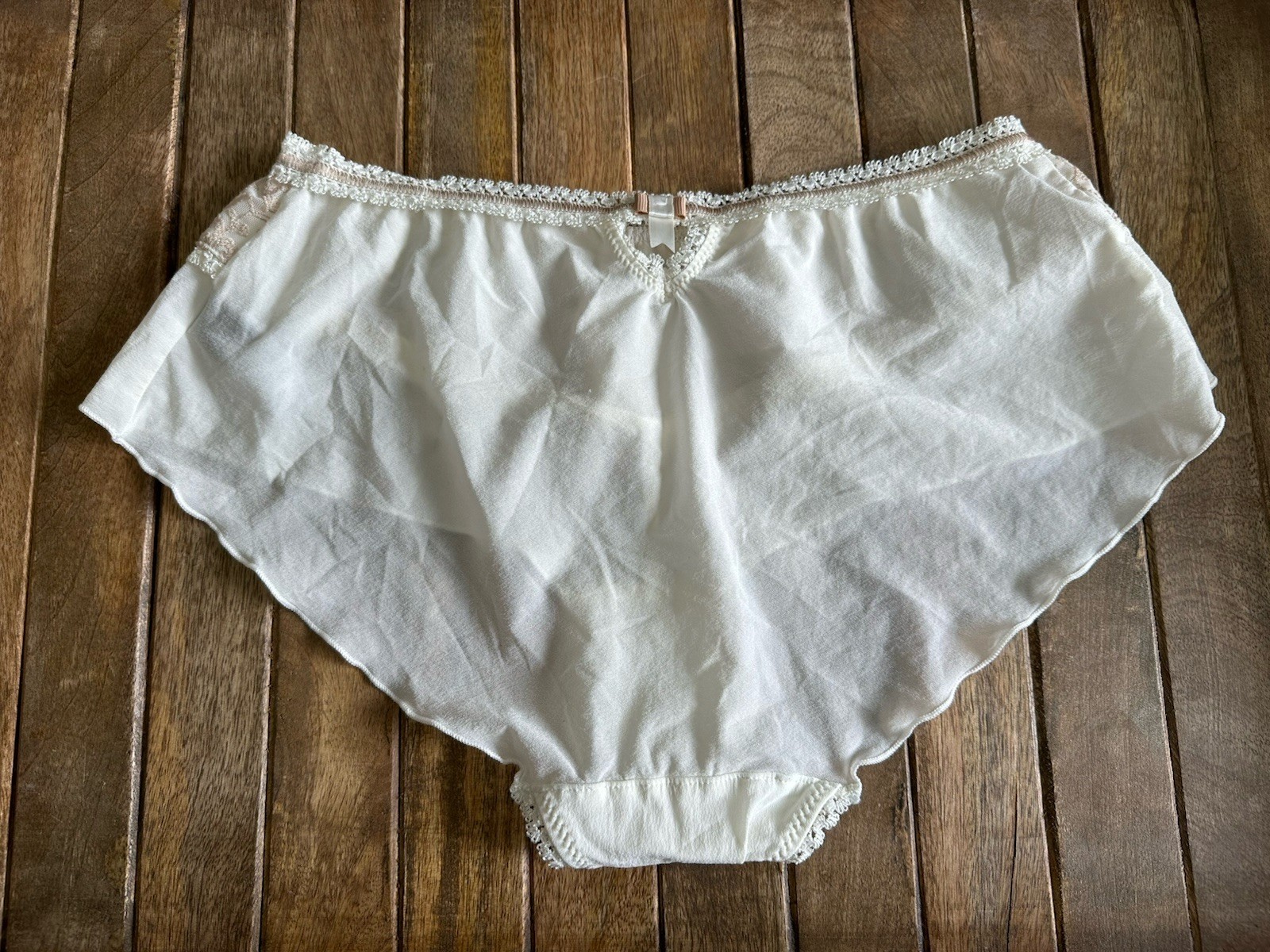 Vtg Fauve M Sheer Ivory Bikini Hipster Panties W Lace Trim