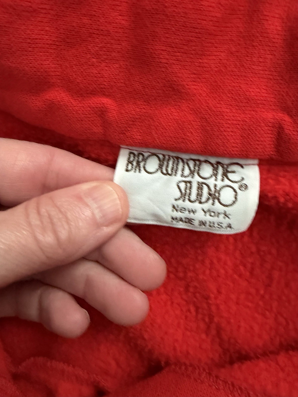 vintage Brownstone Studio New York Robe Red