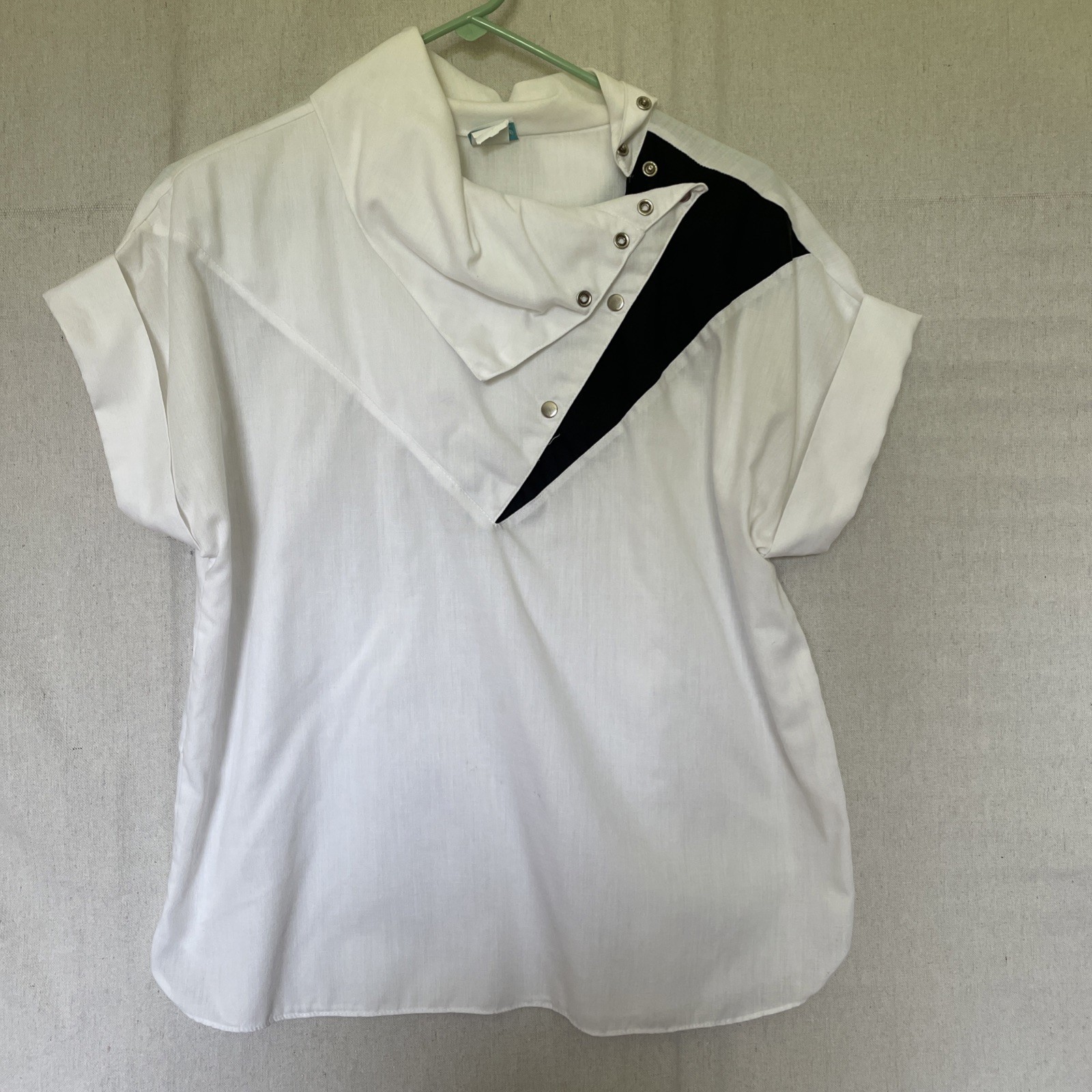 VTG 1980’s Ardmore Women’s M Top Black White Geometric New Wave Lightweight