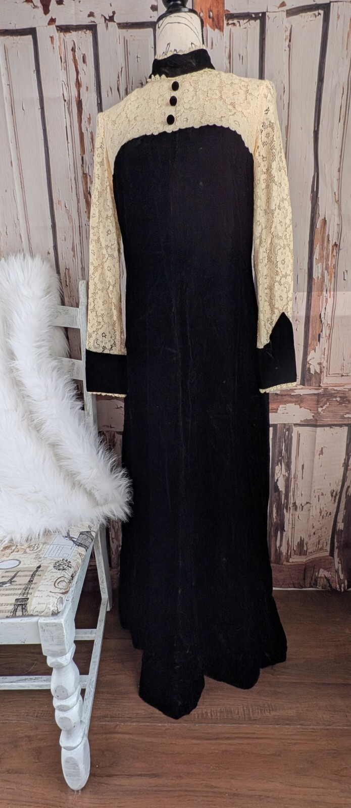 California Charmer By Charm Hollywood Vintage era 70 Velvet Maxi Dress