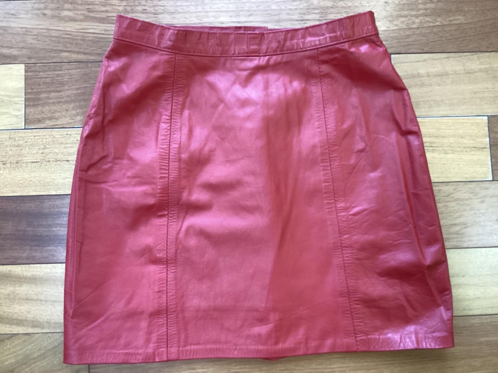 Vintage 80s I.O.U. Red Leather Rear Zip Miniskirt Sz 7/8