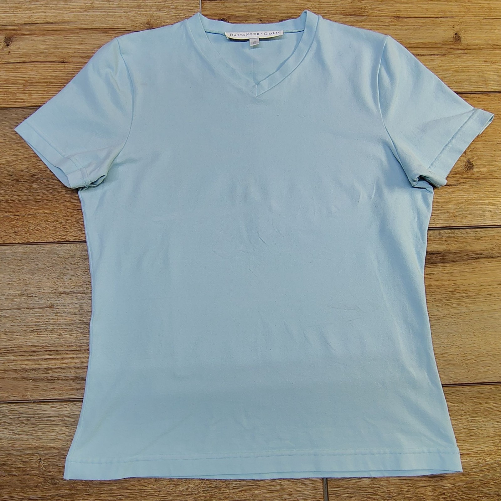 Ballinger Gold Supplex Lycra V-Neck Tee USA 90s Baby Blue Small
