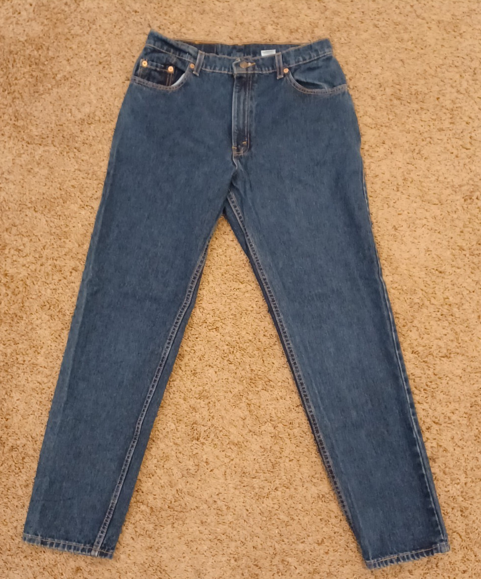 VTG Levi’s 550 Jeans Womens Size 13M Relaxed Fit Tapered Leg 31×30 USA 90s Mom