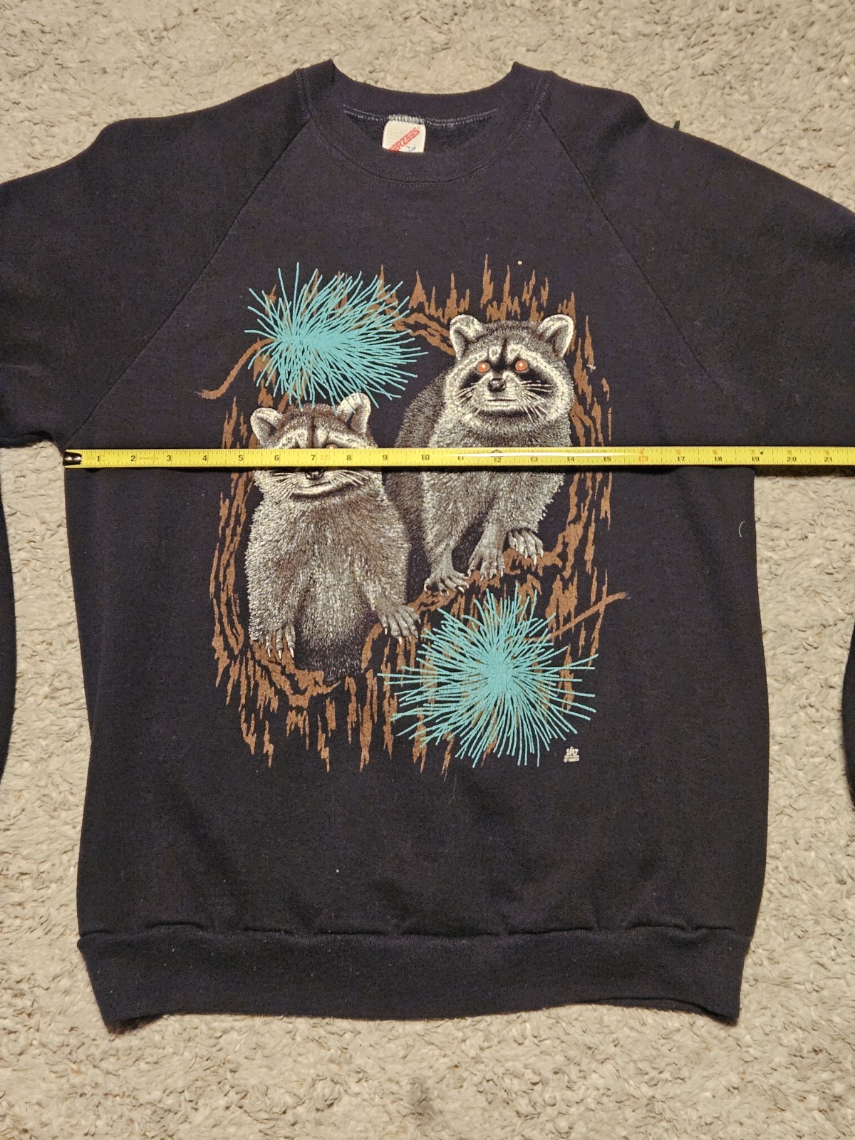 Vintage 1987 LSJ Sportswear Raccoon Crewneck Sweatshirt EUC Jerzees 80s – Large