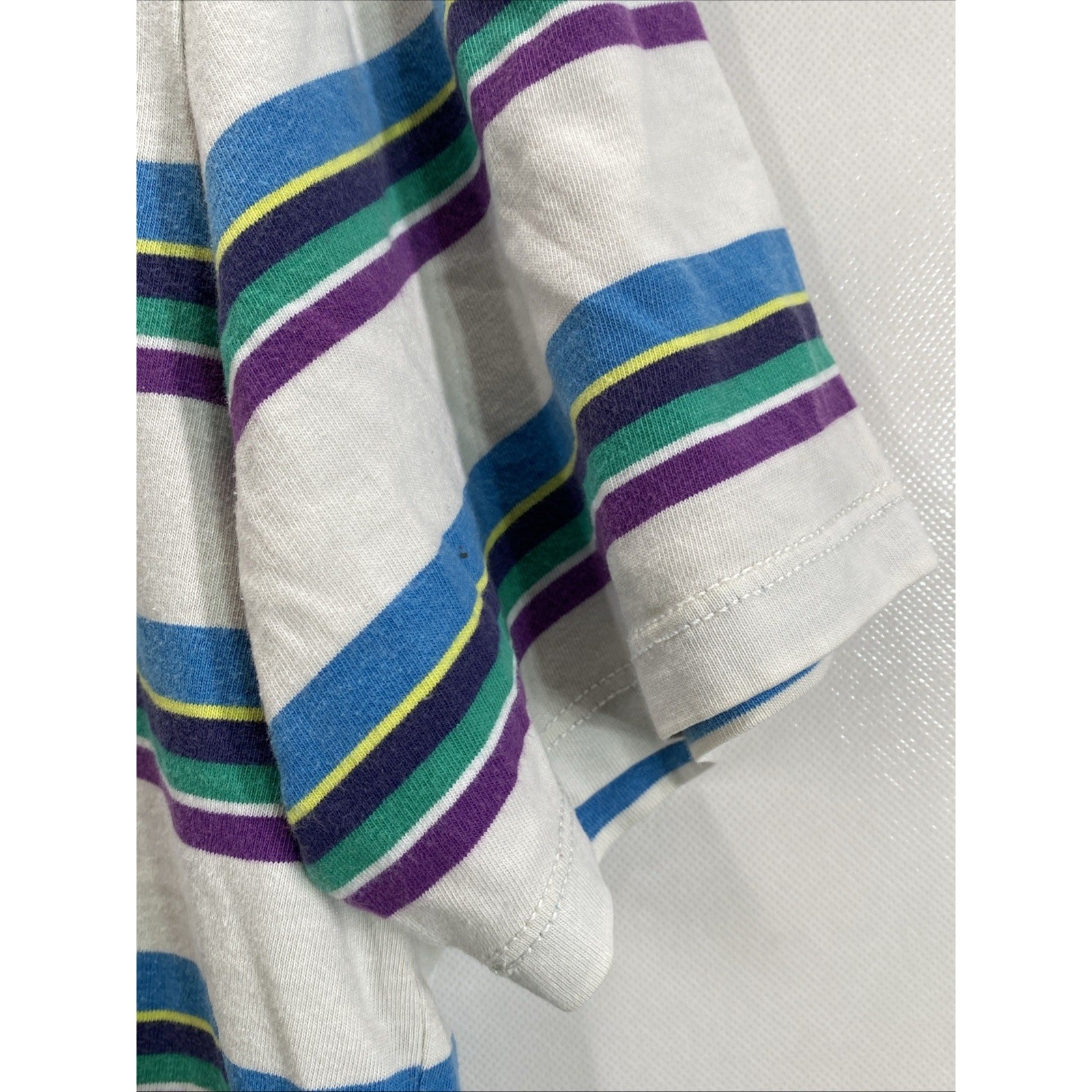Guess Striped Short Sleeve Shirt Mens Medium 44 Chest