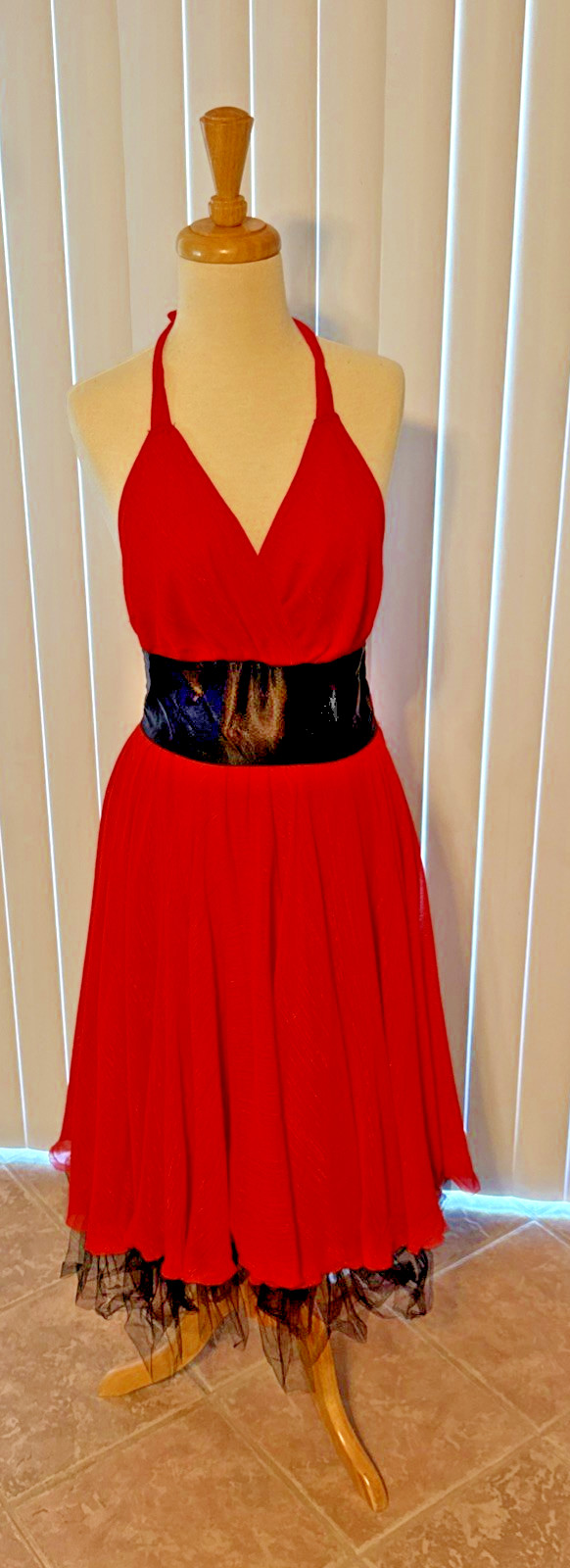 VTG 50s Marilyn Monroe Style Red Halter Midi Dress Black Tulle Cocktail Sz Small