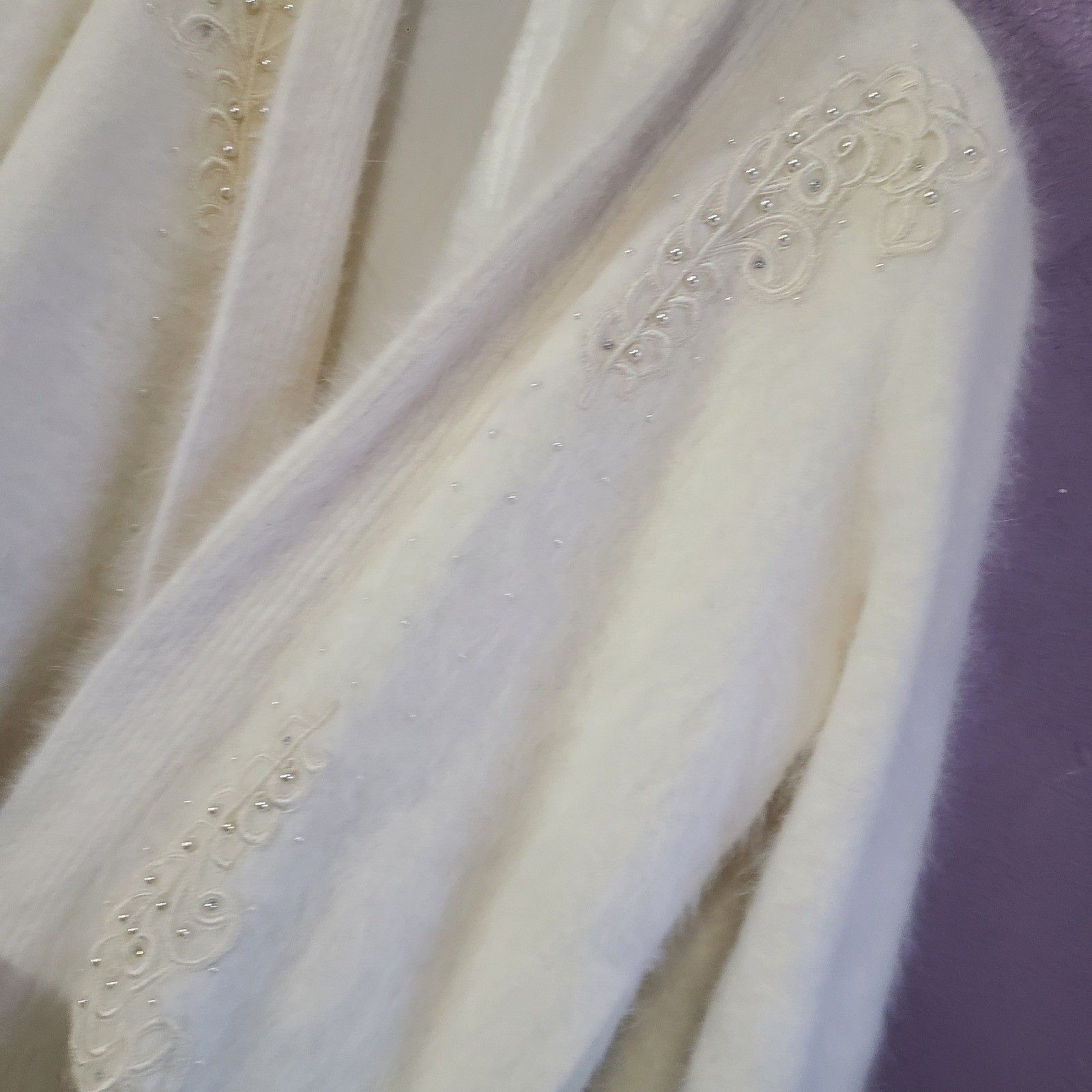 Vintage Lee Sands Angora Rabbit Cardigan Womens L Cream White Beaded Embroidered