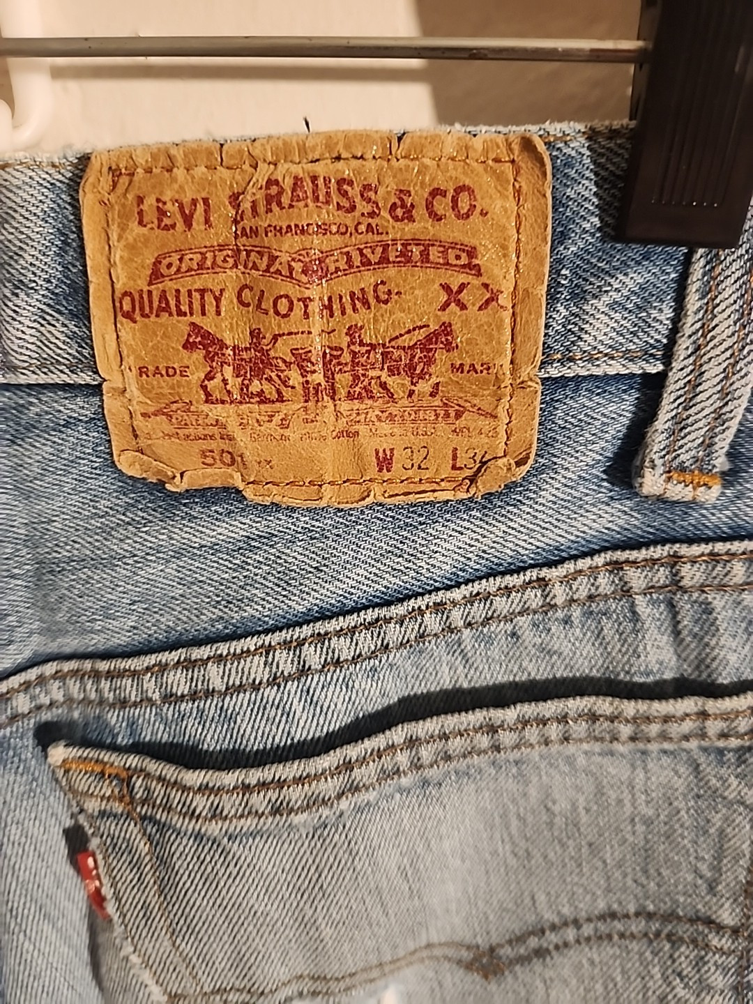 vintage levis cut-offs denim jean shorts button fly 501 cut off 70’s 80’s 31″ w