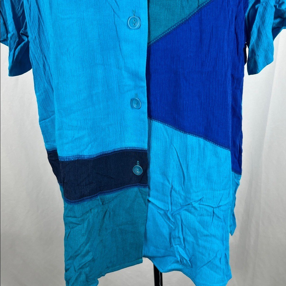 VINTAGE 90’s C.M. Shapes Women’s Blouse Teal & Blue Large Button Up Color Block