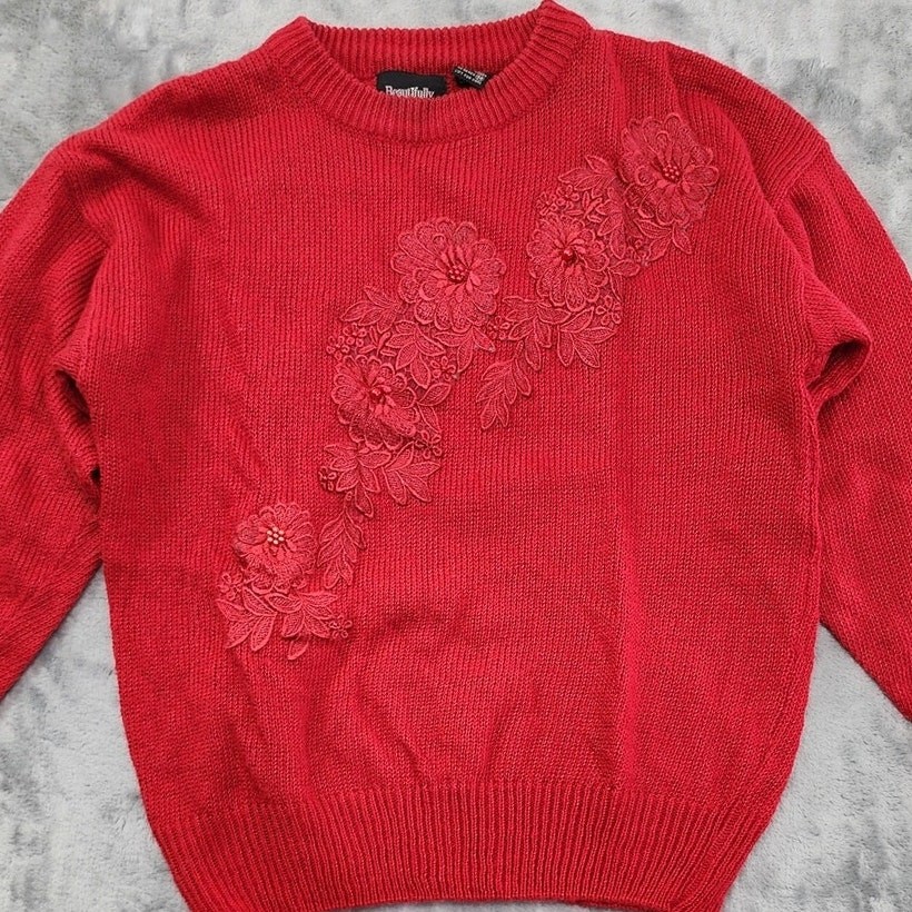 Vintage Beautifully Mine Sweater Womens M Red Crew Neck Pullover Pearls Beaded