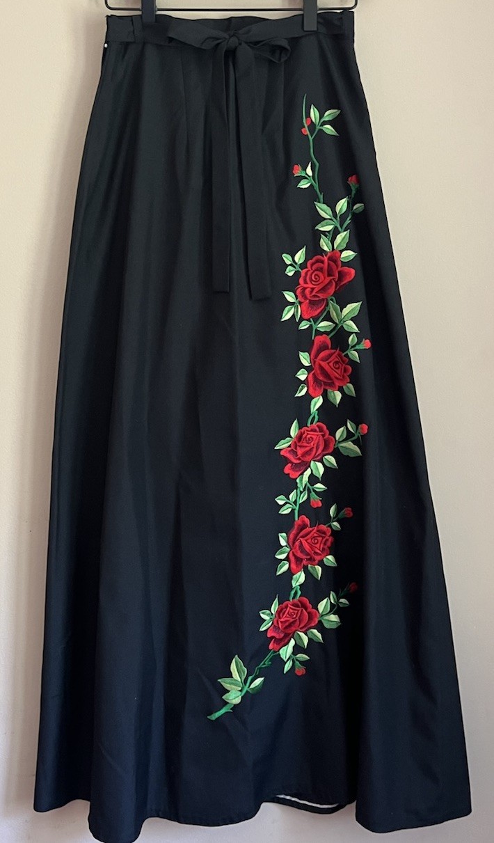 Vintage Maxi Skirt Wrap Boho Rose Embroidered 60s 70s Womens Size Small 4 6 Long