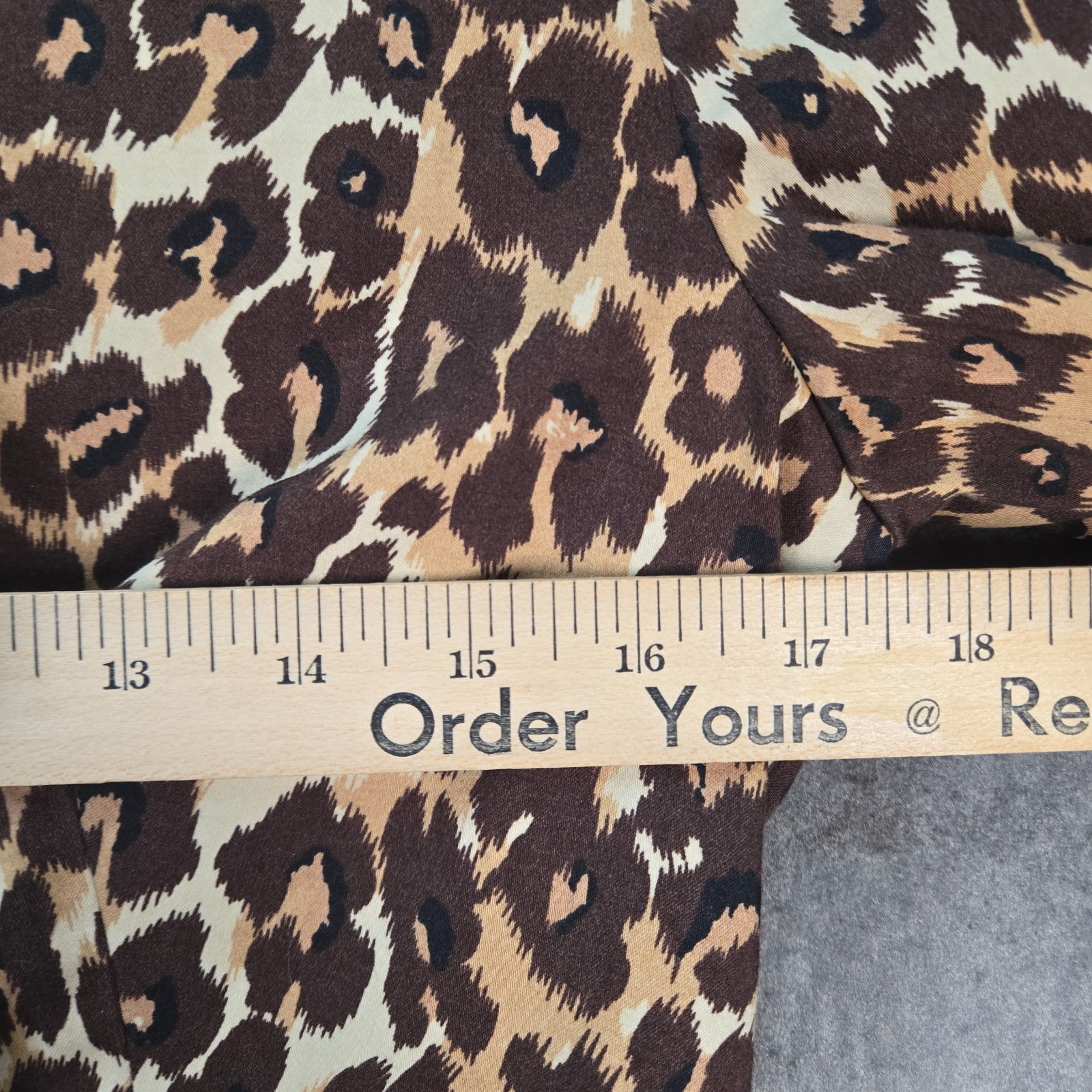 Vintage Harold’s Leopard Hourglass Blazer Womens 6 Brown Tan Animal Print Jacket