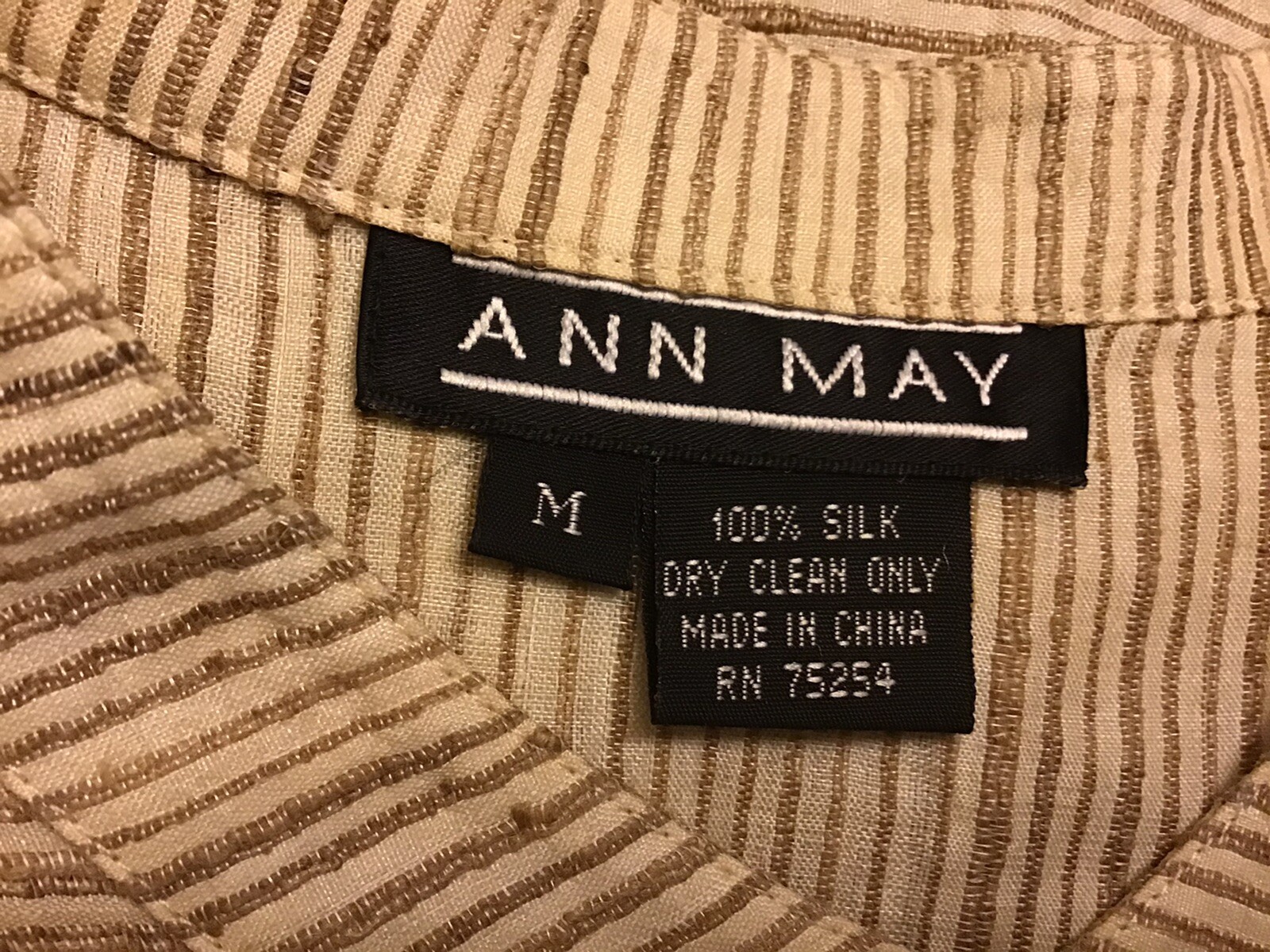 Vintage Ann May 100% Silk Blouse Long Sleeve Button Up Band Collar Career Med