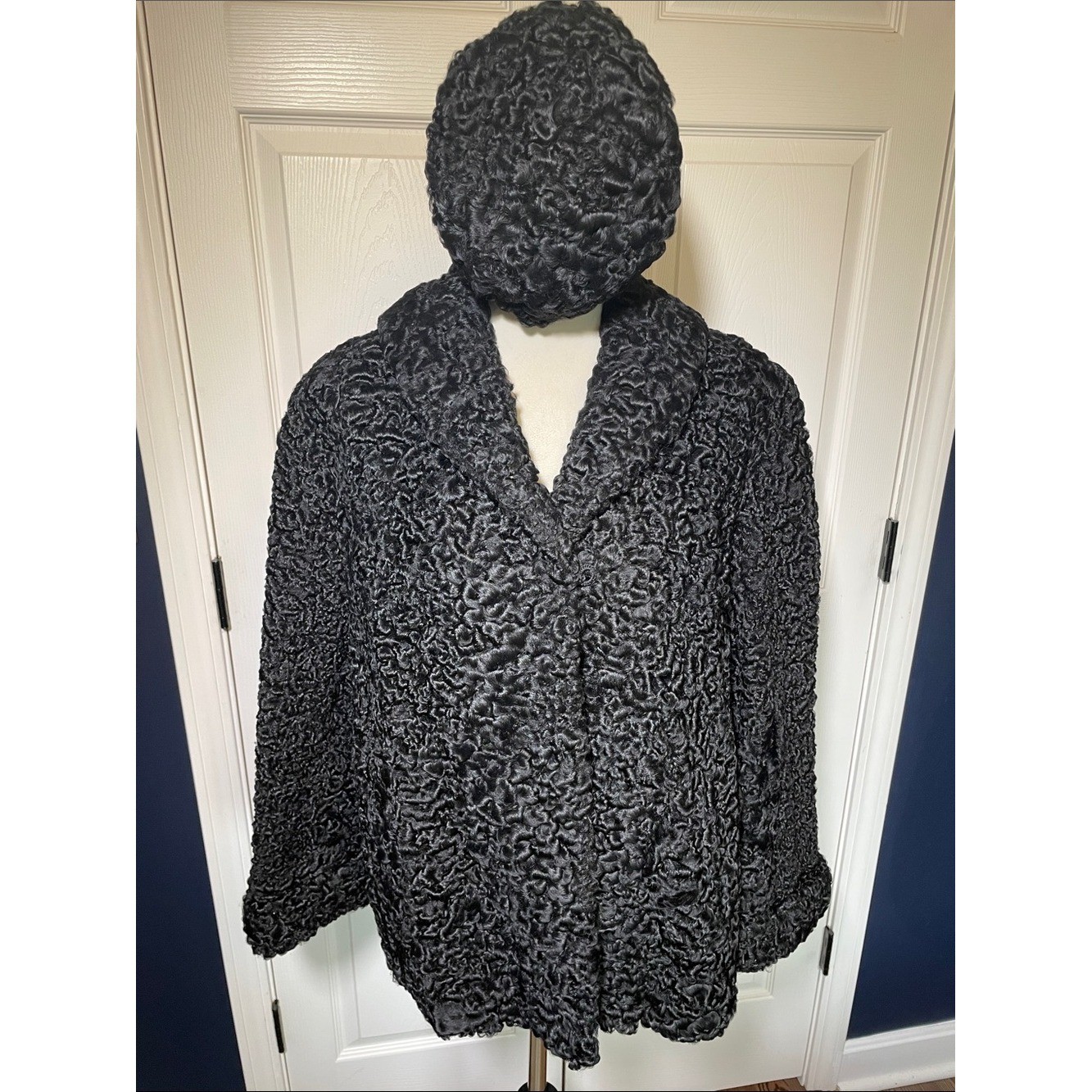 Vintage 1950s Black Persian Lamb Fur Swing Coat & Matching Hat Set Selman’s M/L