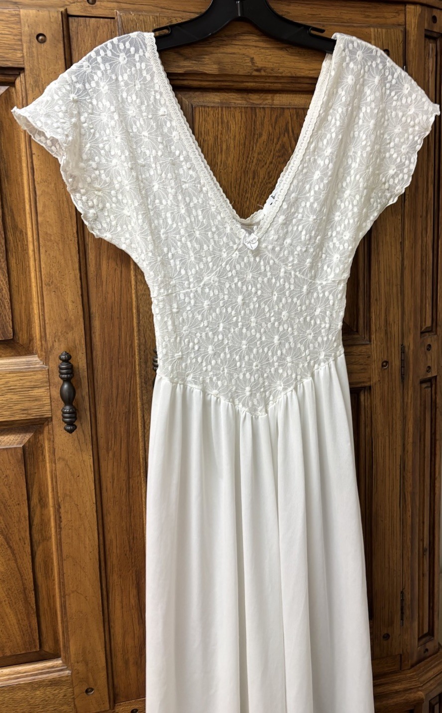 Vintage Intimate Moments White Lace Bodice & Nylon Nightgown Lingerie Medium