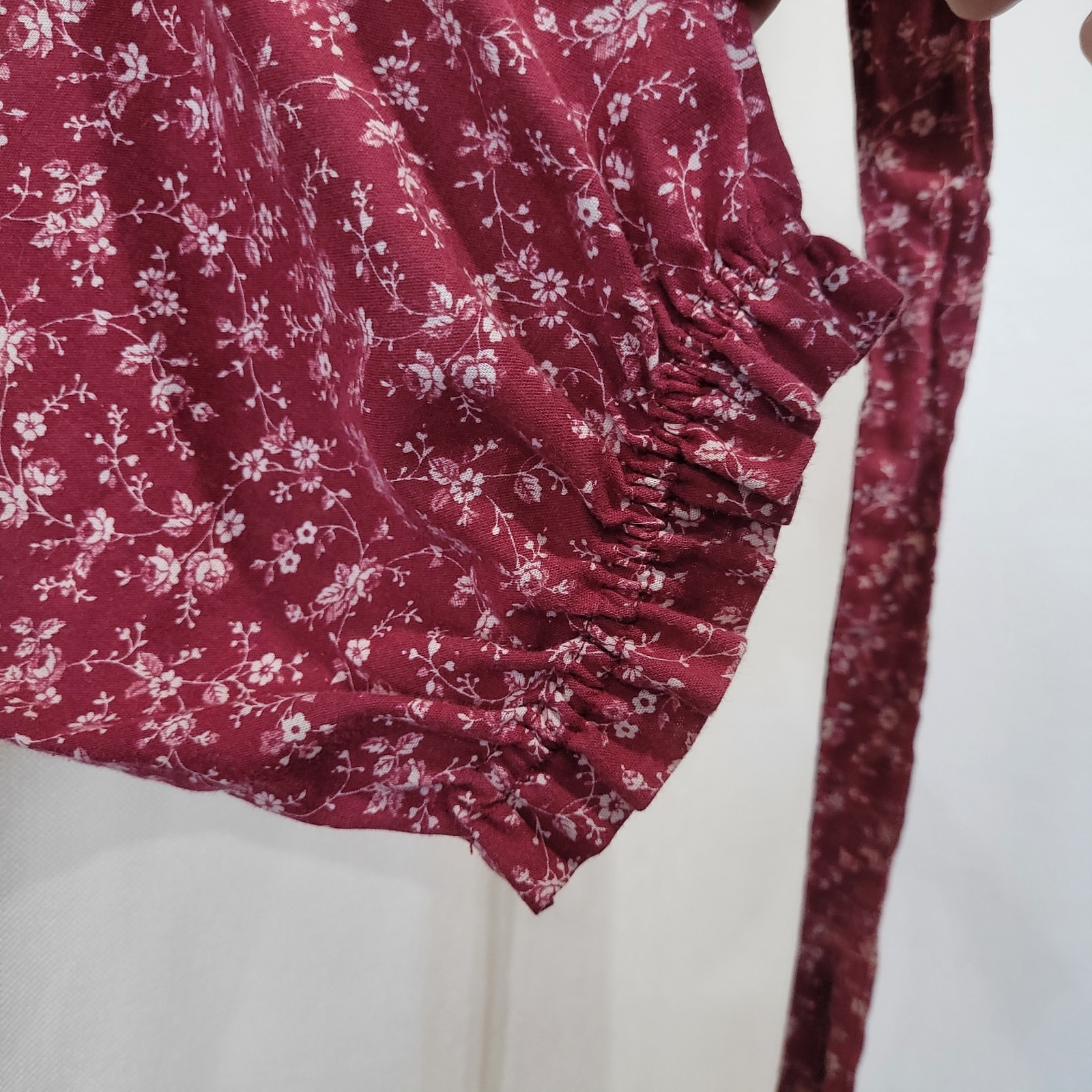 Vintage Prarie Handmade Calico Maroon Floral Dress Lace Accents Matchingt Belt