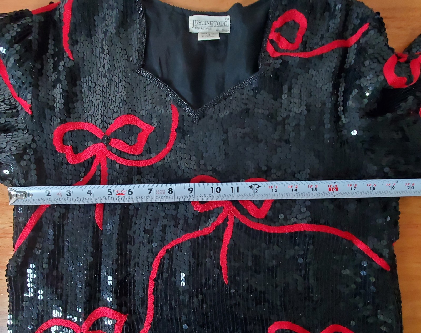 Vintage Sequin Romantic Glam Hollywood Silk Bows Flirty Indie Vanguard Valentine