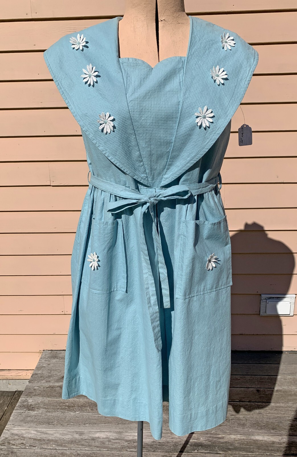 1940s-50s Aqua Cotton Pique Dress w Daisy Appliques – L@@K