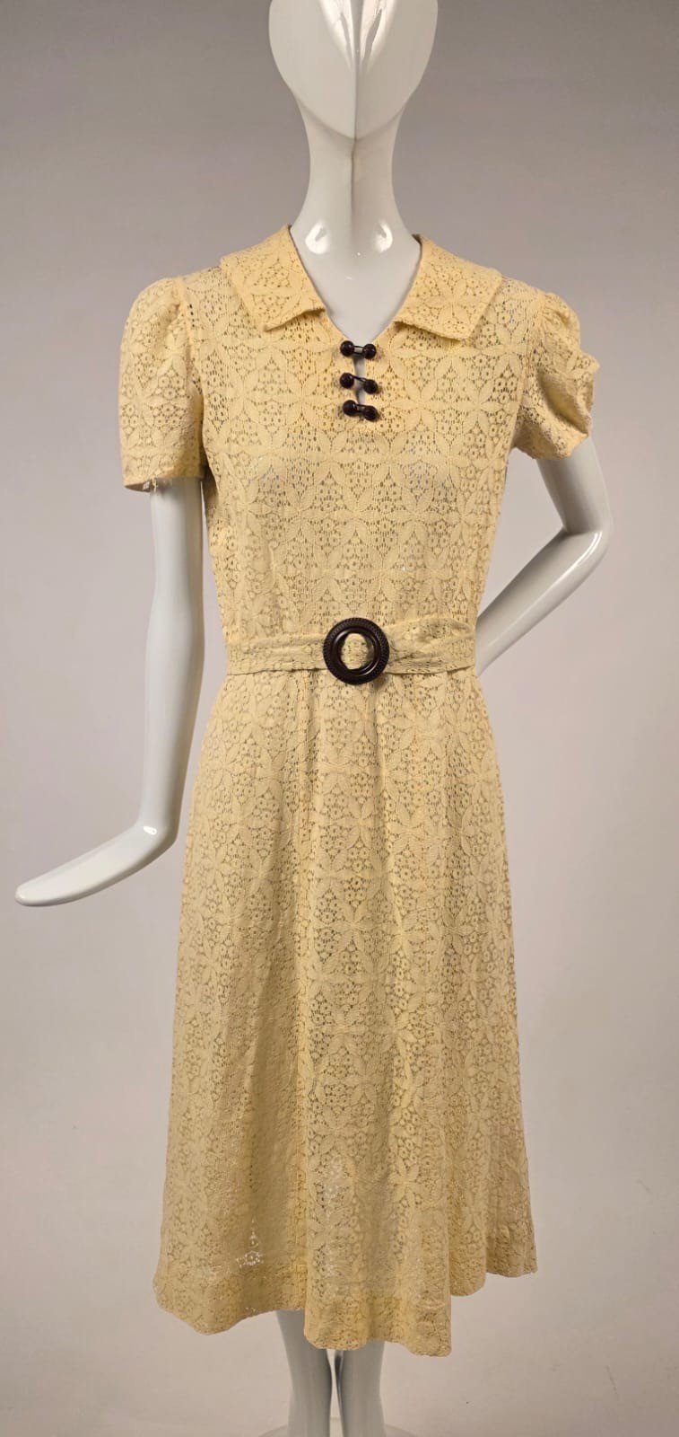 SWEET 1930’S SUNSHINE YELLOW FLORAL COTTON LACE DRESS W MATCHING BELT