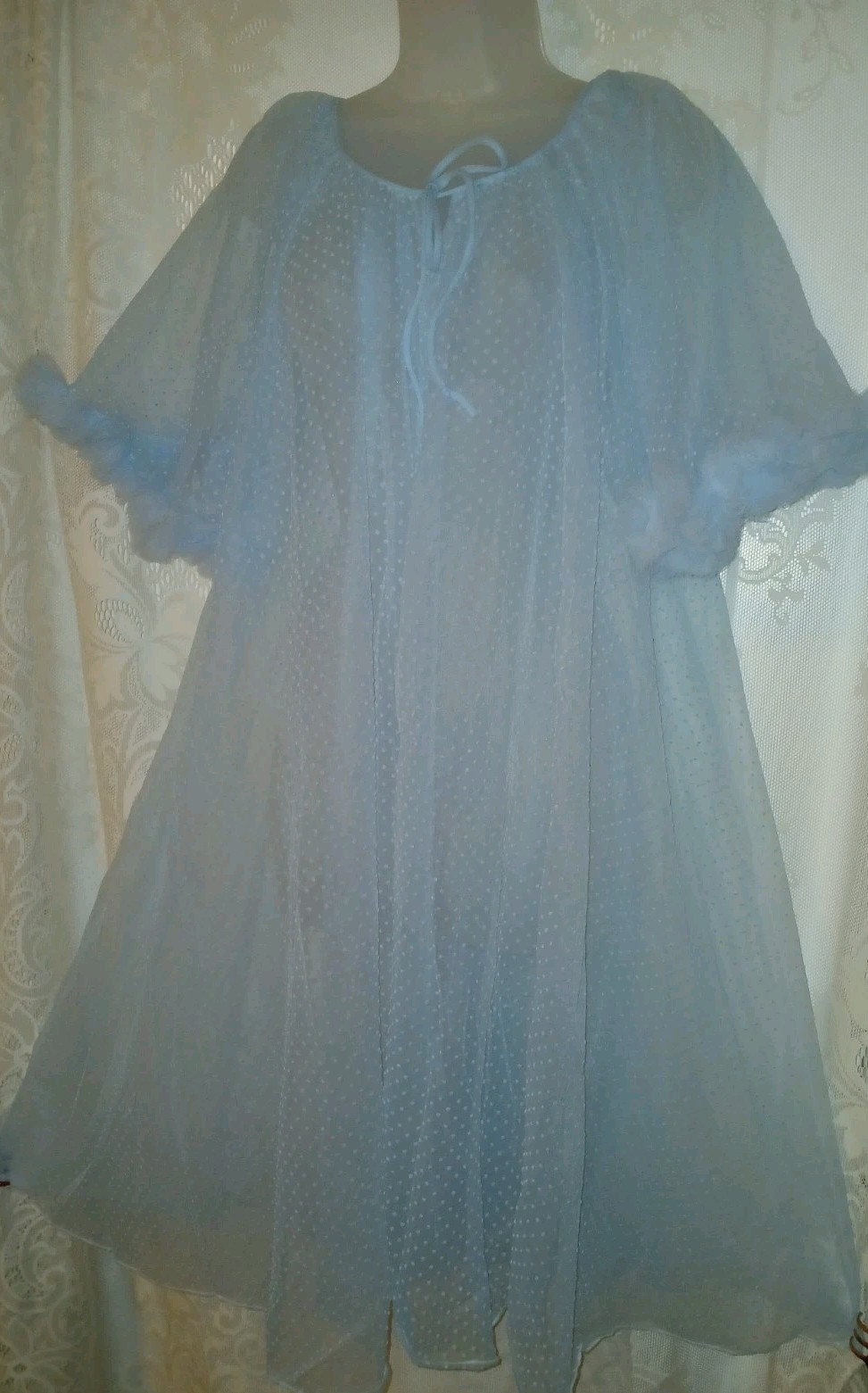 Vintage 50s Lisette Blue Flocked Swiss Dot Sheer Nylon Ruffled Peignoir Robe EUC