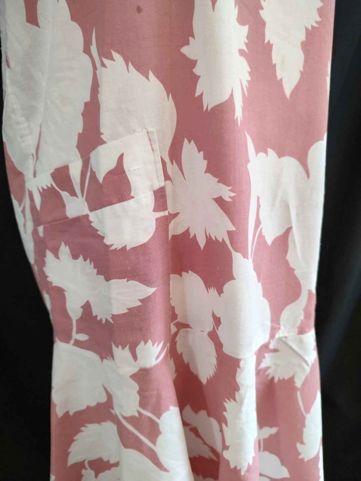 80’s Vintage Dress Rose Pink & White Drop Waist Day V Neck Ruffle Hemline Sz M