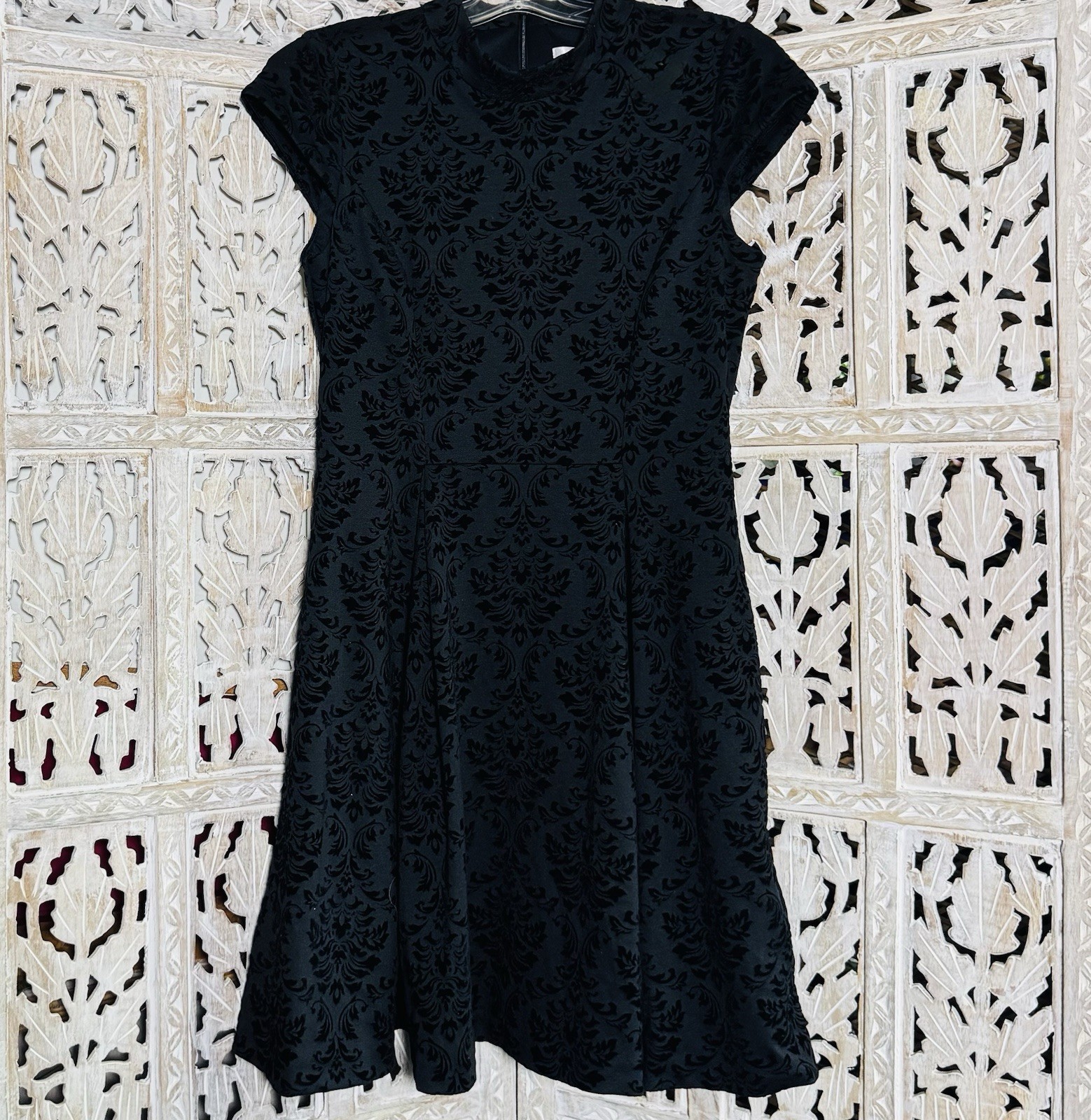Vintage Little Black Velvet Damask Dress Eliza J Women’s SZ 6 Fit Flare Pockets