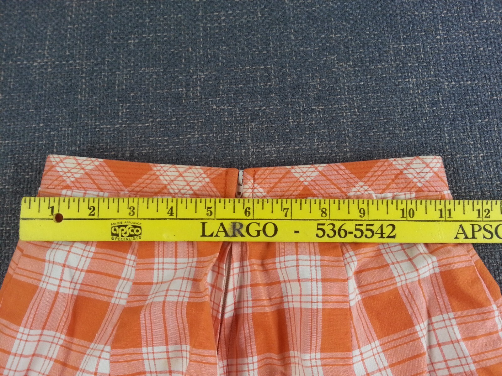 Vtg Retro 1980’s Paddle And Saddle Mini Shorts Creamsicle