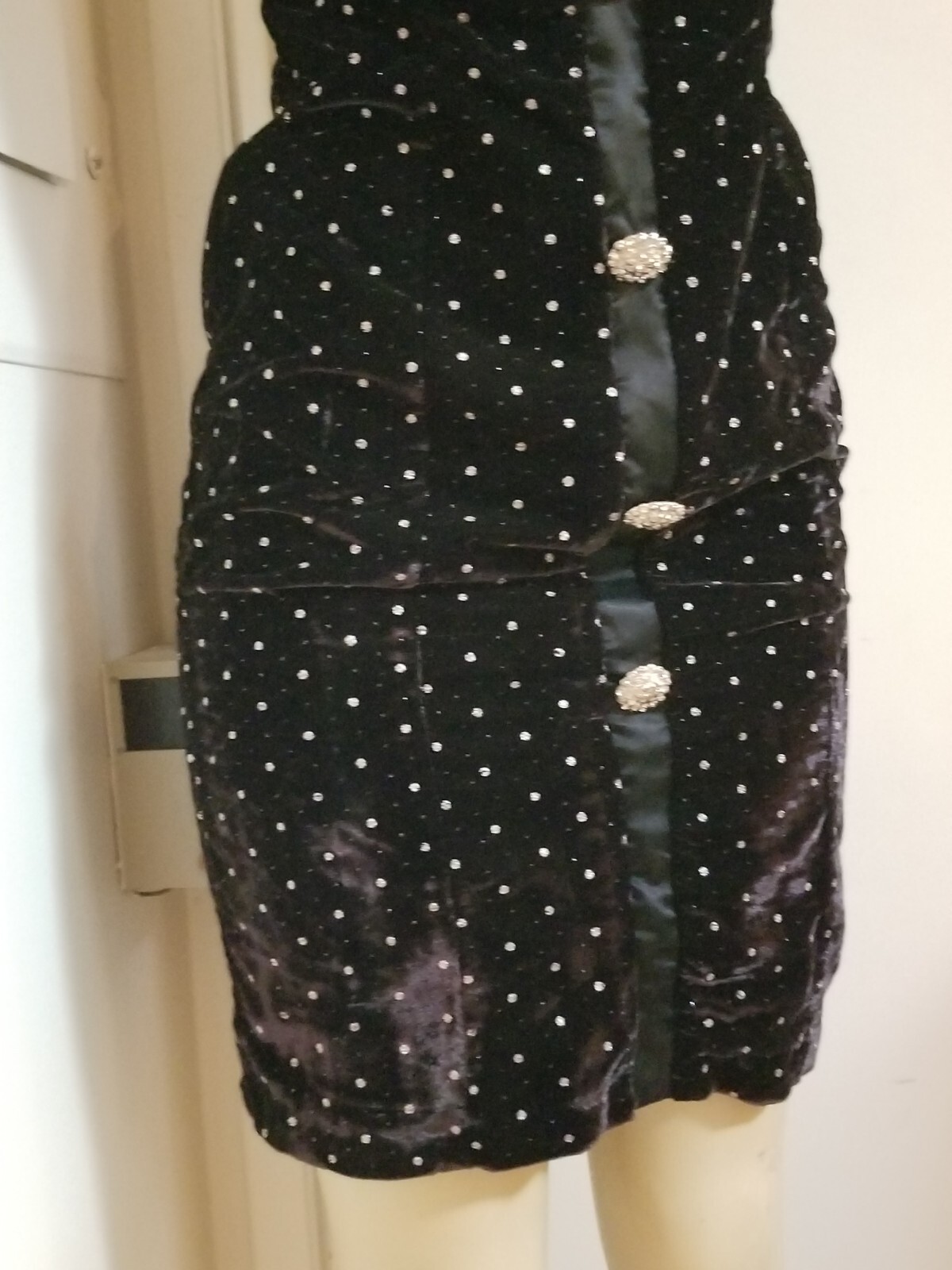 Vintage 80s Karen Okada David Howard climax velvet rhinestone dress