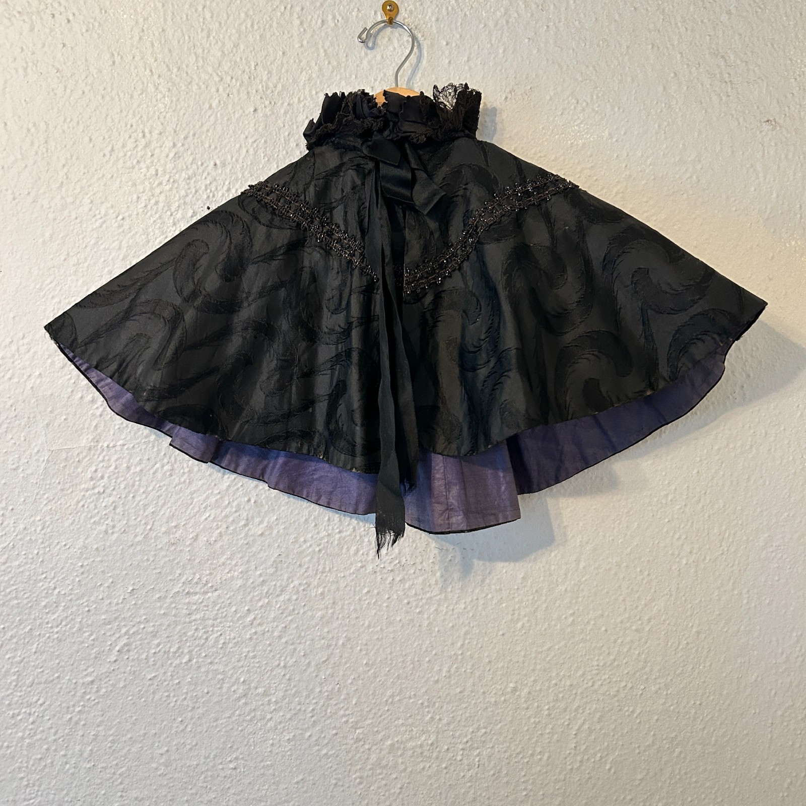 Antique Victorian Black Silk Lace Beaded Evening Cape Capelet Mourning 1800s