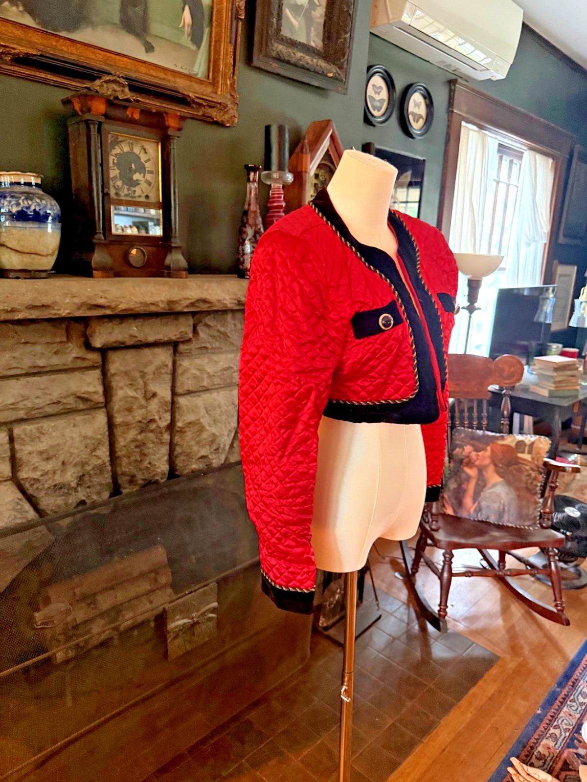 Vibrant Vintage 1980’s Karen Lucas For Niki Red Quilted Cropped Jacket S/M